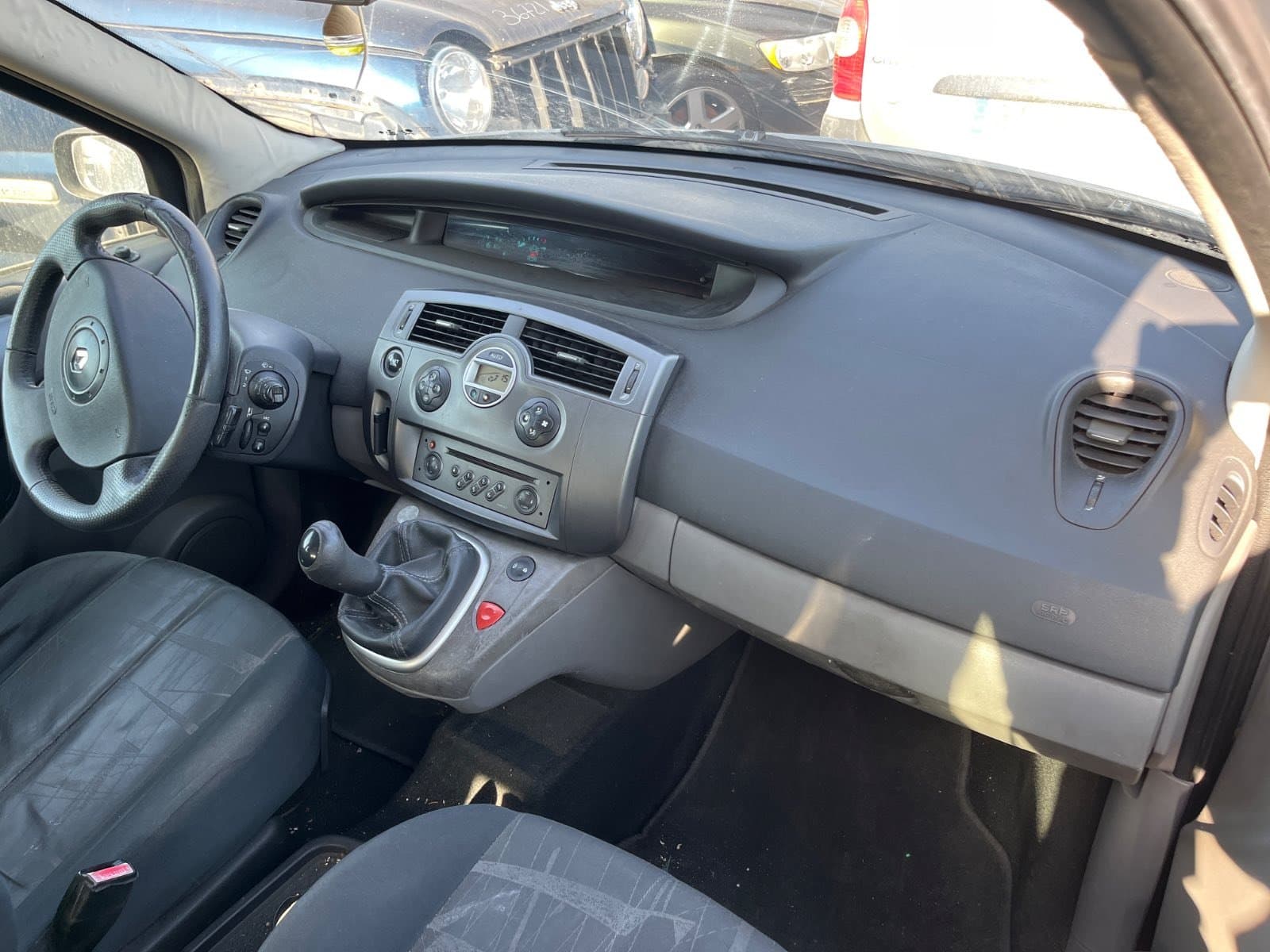 Recambio de ASIENTO DELANTERO IZQUIERDO para RENAULT SCENIC II 1.5 DCI K9K P7 - GRIS 10