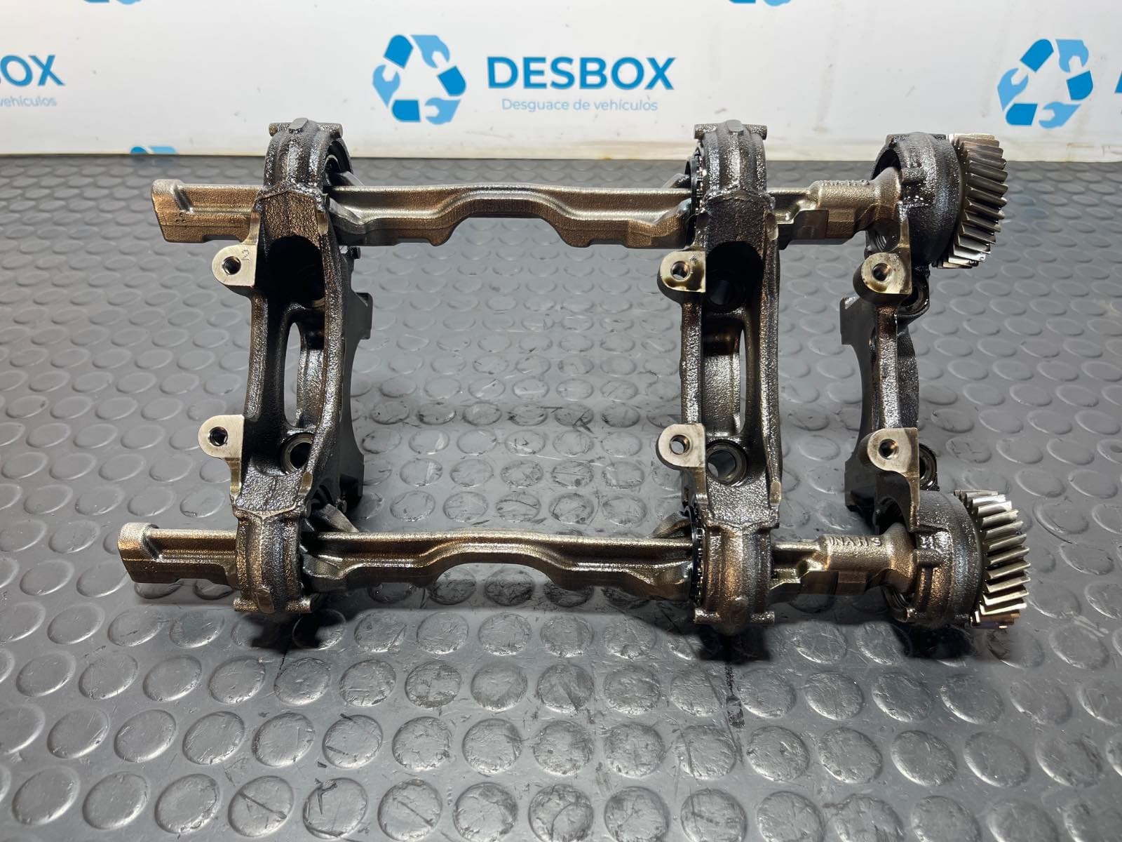 Recambio de EJE COMPENSACION CIGUEÑAL para MERCEDES-BENZ CLASE A (W176) 2.2 651930 referencia OEM IAM A6510110900 - BLANCO 5