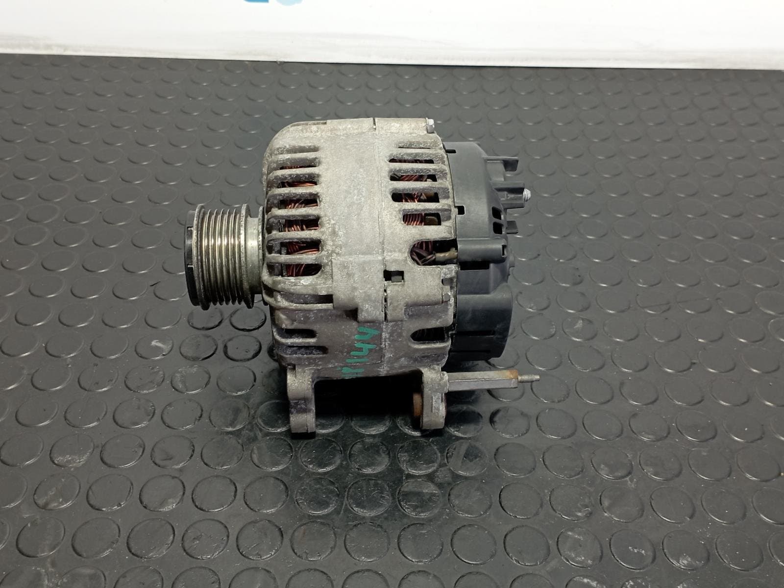 Recambio de ALTERNADOR para SEAT LEON (1P1) 1.9 TDI BXE referencia OEM IAM 06F903023C - GRIS 5