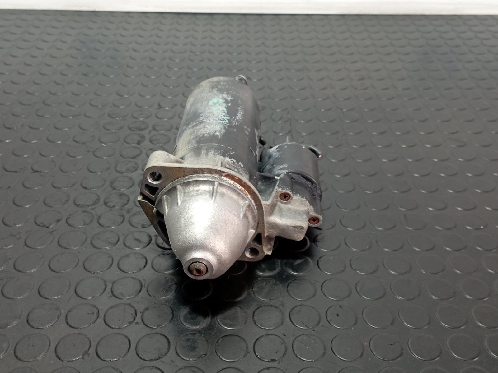 Recambio de MOTOR ARRANQUE para MERCEDES-BENZ CLASE SL (W129) 300 (129.061) 104981 referencia OEM IAM  1005821123 - GRIS