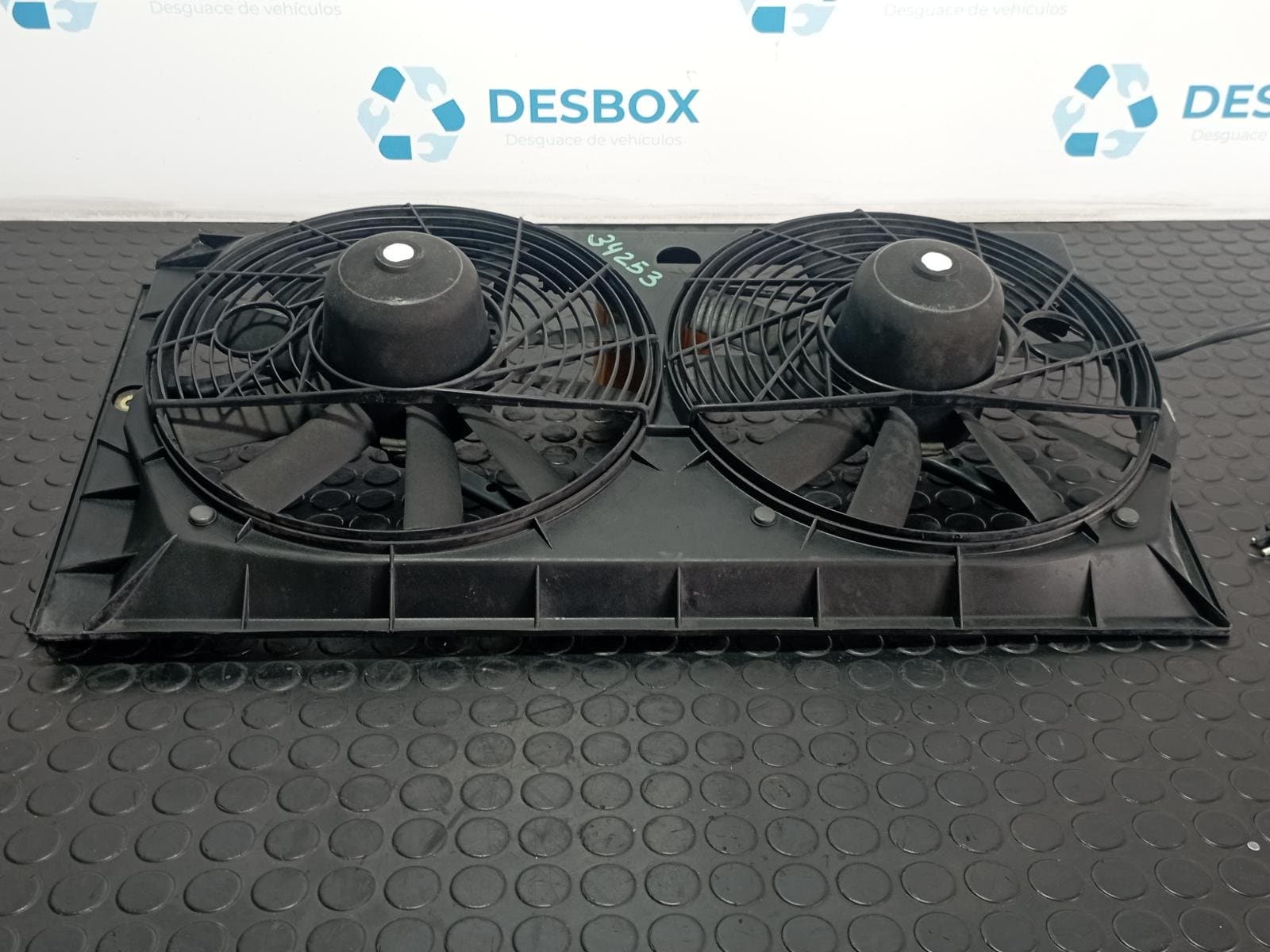 Recambio de ELECTROVENTILADOR para MERCEDES-BENZ CLASE SL (W129) 300 (129.061) 104981 referencia OEM IAM  1295050555 - GRIS 4