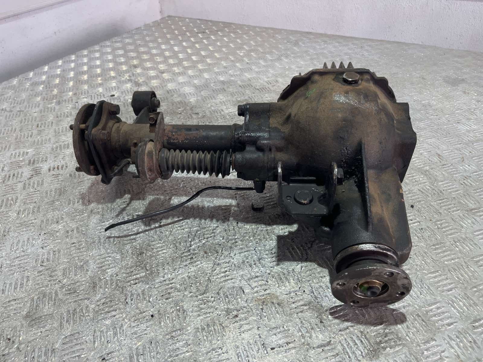 Recambio de DIFERENCIAL DELANTERO para MITSUBISHI MONTERO (V20/V40) 2800 TD American Dream (3-ptas.) 4M40 referencia OEM IAM KN5 5224 532 - AZUL 5