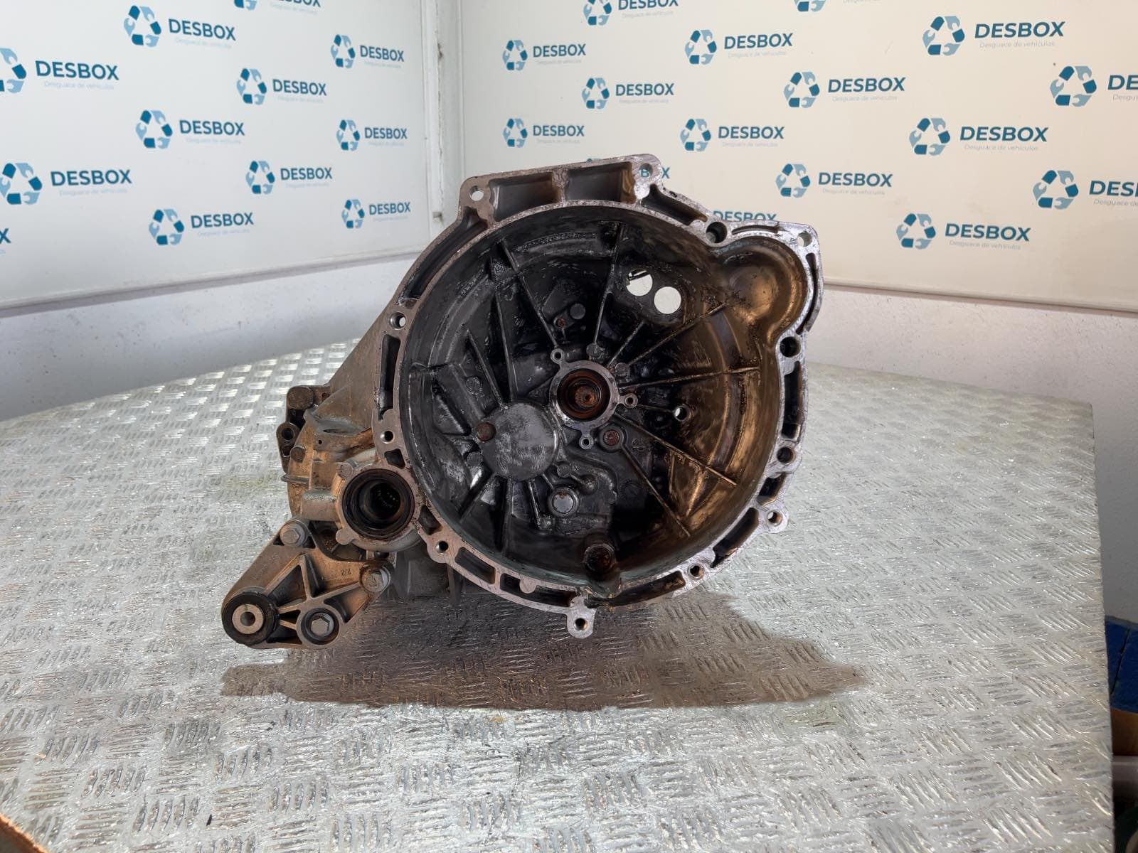 Recambio de CAJA CAMBIOS para FORD FOCUS LIM. (CB4) 1.6 G IQDB referencia OEM IAM BV6R7002DBE - GRIS