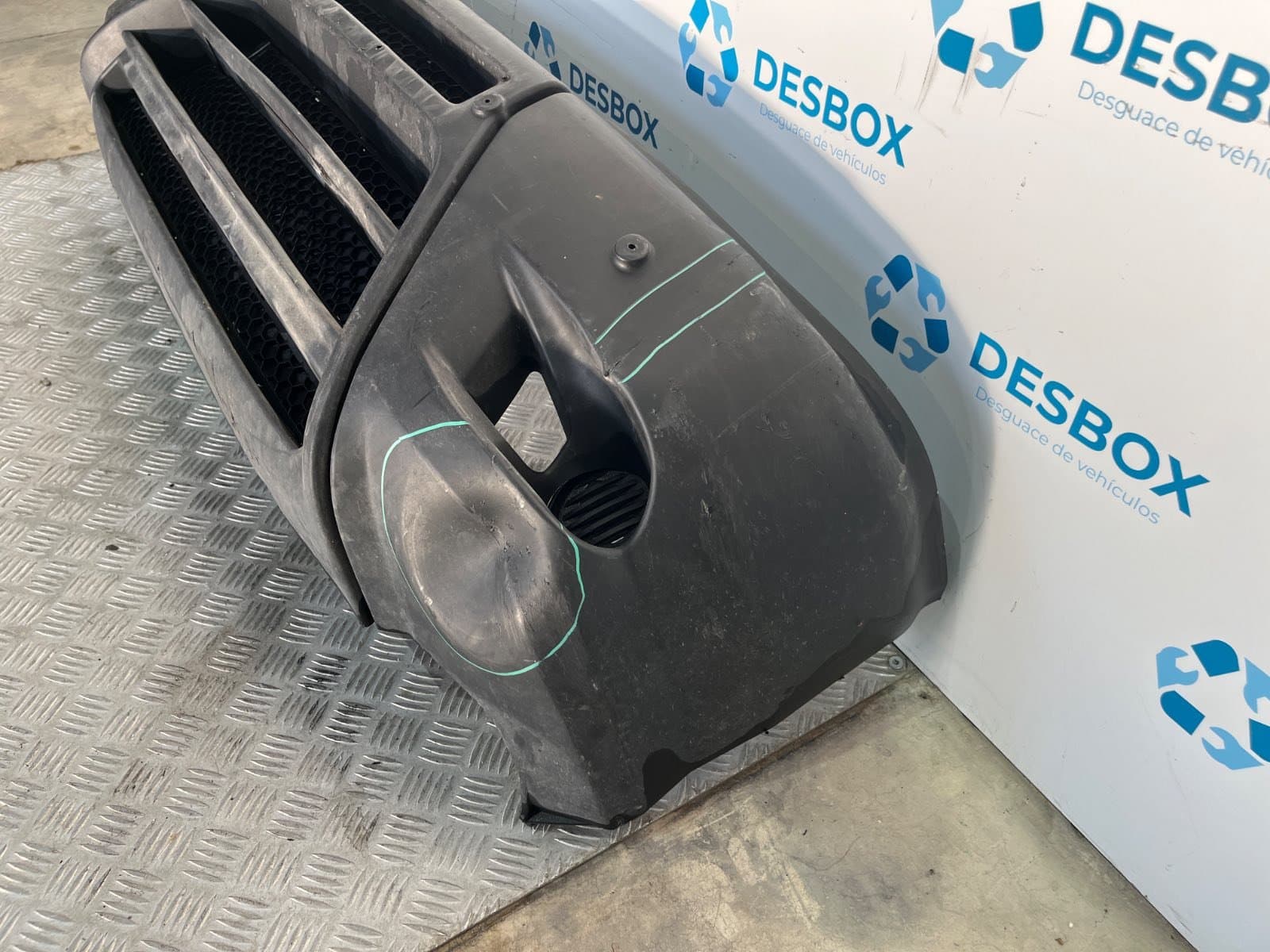 Recambio de PARAGOLPES DELANTERO para PIAGGIO (VESPA) PORTER Caja/Chasis ELECTRIC 96V - BLANCO 5