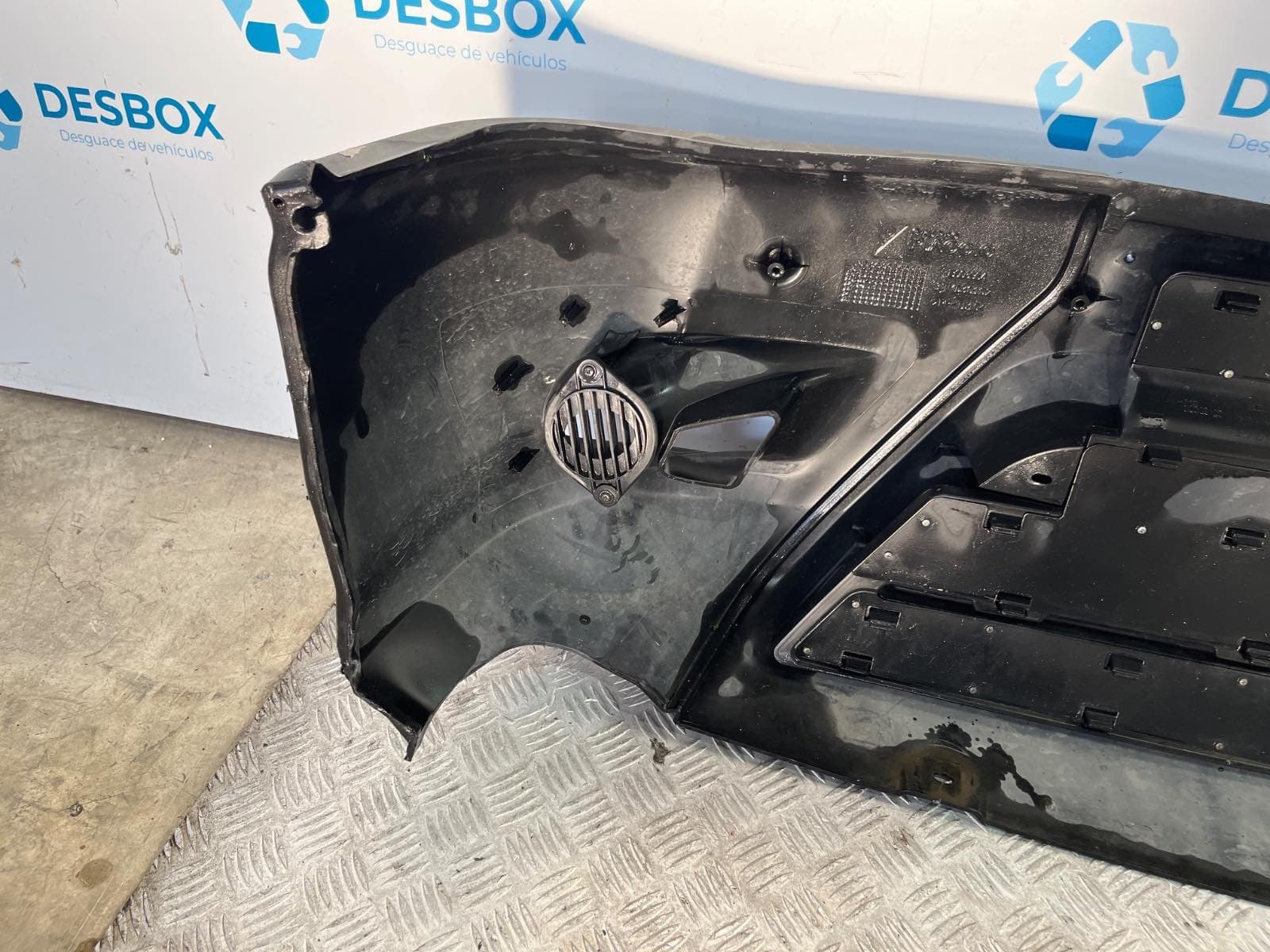 Recambio de PARAGOLPES DELANTERO para PIAGGIO (VESPA) PORTER Caja/Chasis ELECTRIC 96V - BLANCO 7