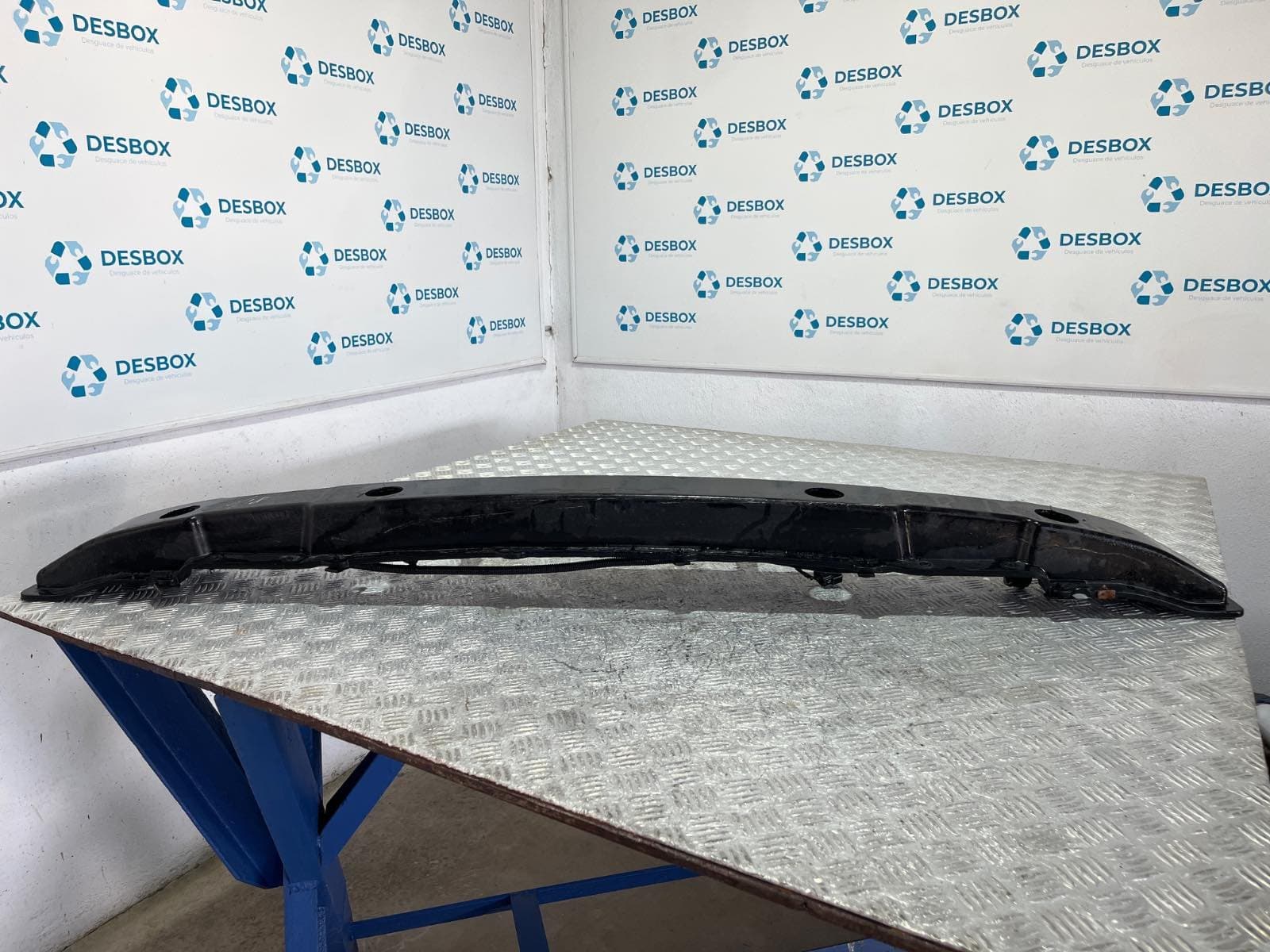 Recambio de REFUERZO PARAGOLPES TRASERO para KIA CARNIVAL 2.9 CRDI J3 referencia OEM IAM 0K55X50261 - GRIS 3