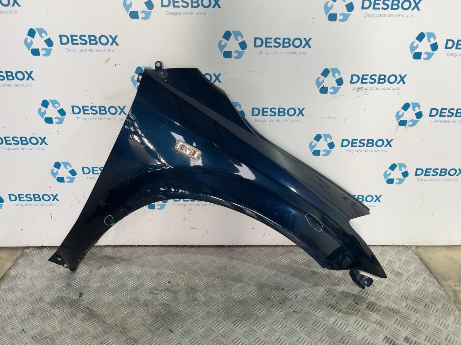 Recambio de ALETA DELANTERA DERECHA para NISSAN MURANO (Z50) * VQ35DE - AZUL