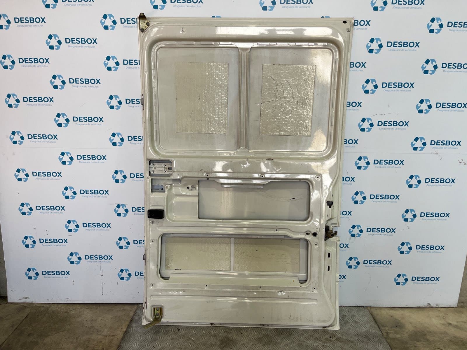 Recambio de PUERTA LATERAL CORREDERA DERECHA para VOLKSWAGEN LT CAJA CERRADA / COMBI (MOD. 1997) FURGON 2.8 TDI ATA - BLANCO 8