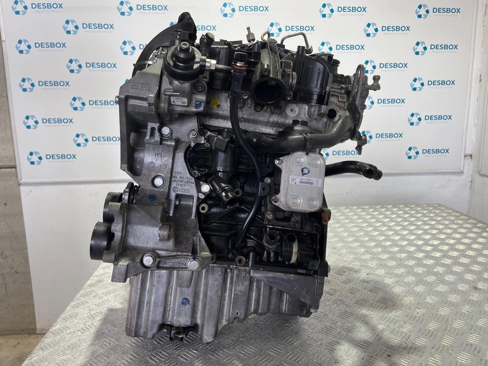 Recambio de MOTOR para AUDI Q5 (8R) Q5 2.0 TDI CGL referencia OEM IAM CGL - NEGRO 2