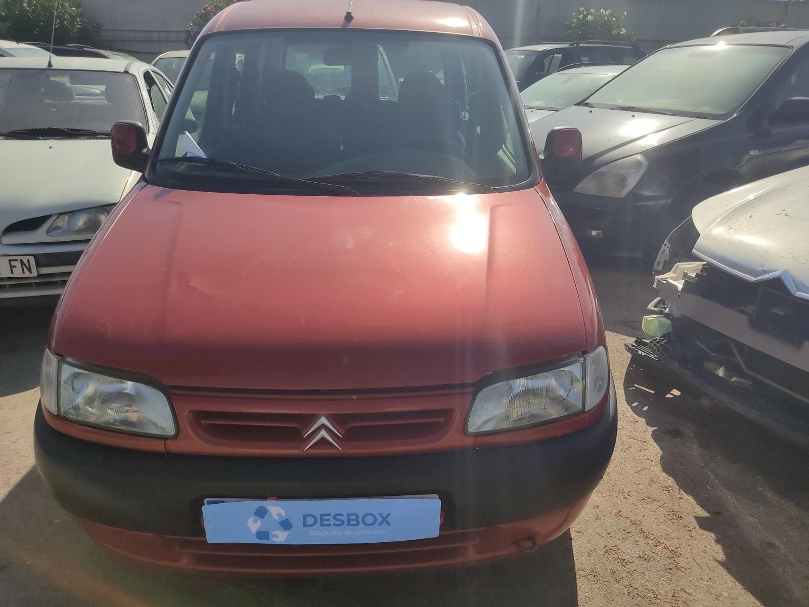 Recambio de MOTOR para CITROEN BERLINGO 1.9 D D-WJZ - ROJO 2
