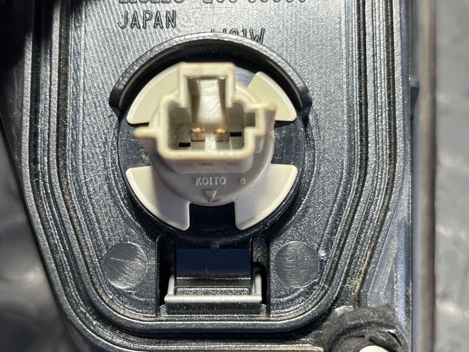 Recambio de PILOTO PORTON DERECHO para NISSAN MURANO (Z50) * VQ35DE referencia OEM IAM 23663800 - AZUL 4