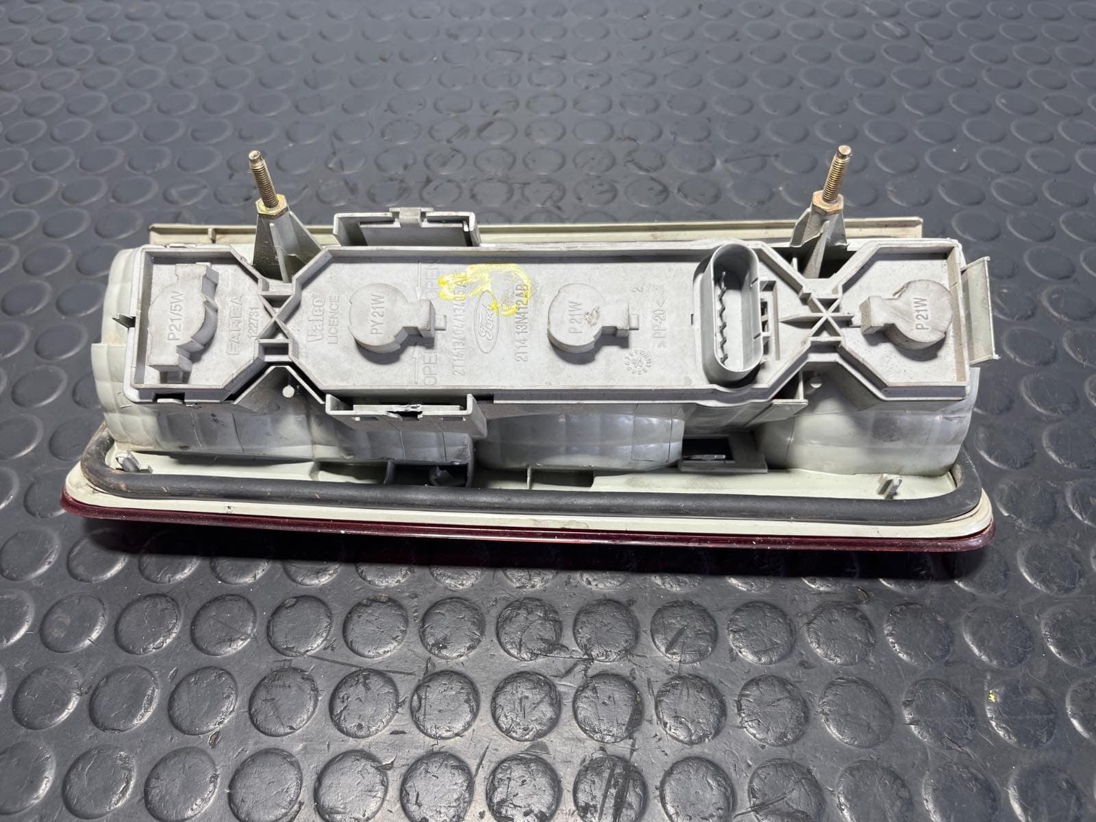 Recambio de PILOTO TRASERO DERECHO para FORD TRANSIT CONNECT (TC7) 1.8 TDCi CAT HCPB referencia OEM IAM 2T1413N412AB - BLANCO 2