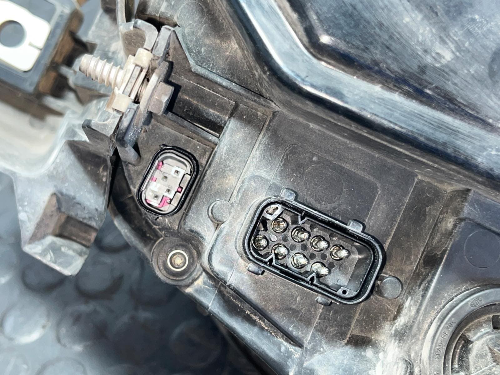 Recambio de FARO DERECHO para BMW SERIE 5 TOURING (E61) 530 D M57D 306D2 referencia OEM IAM 1587240001 - AZUL 7