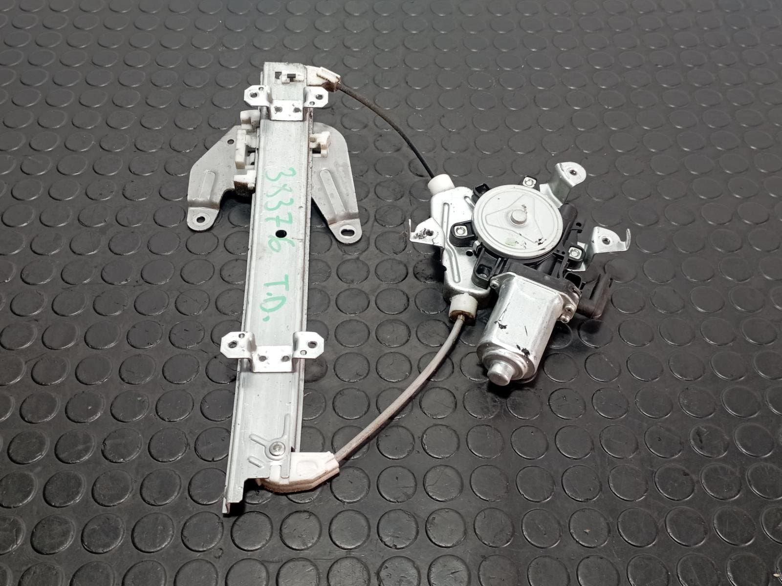 Recambio de ELEVALUNAS TRASERO DERECHO para NISSAN MURANO (Z50) * VQ35DE referencia OEM IAM 82720CA000  - AZUL