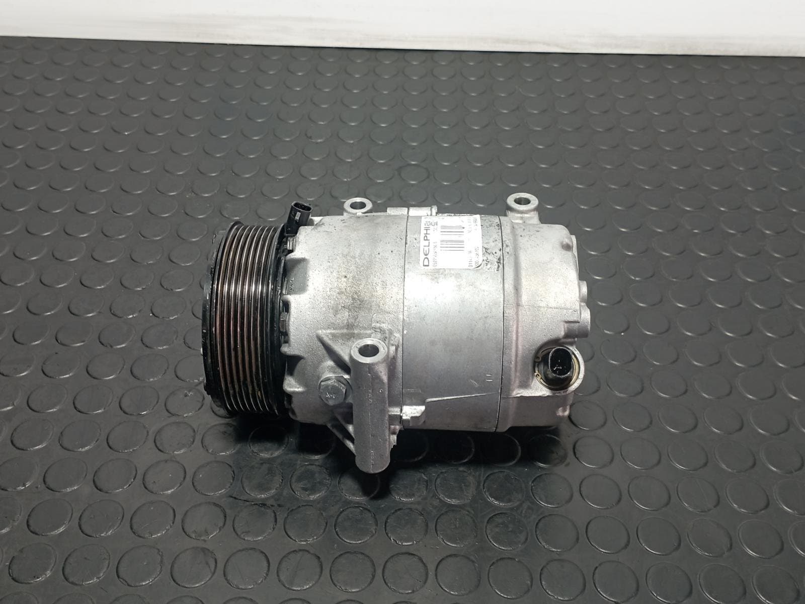 Recambio de COMPRESOR AIRE ACONDICIONADO para RENAULT ESPACE IV (JK0) Dynamique G9T742 referencia OEM IAM 8200436108 - NEGRO 5