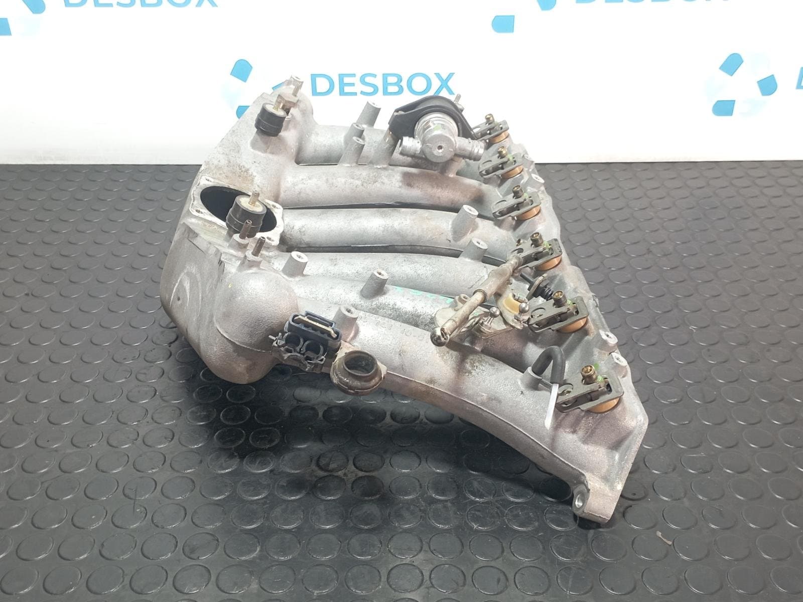 Recambio de COLECTOR ADMISION para MERCEDES-BENZ CLASE SL (W129) 300 (129.061) 104981 referencia OEM IAM 1041411001 - GRIS 4