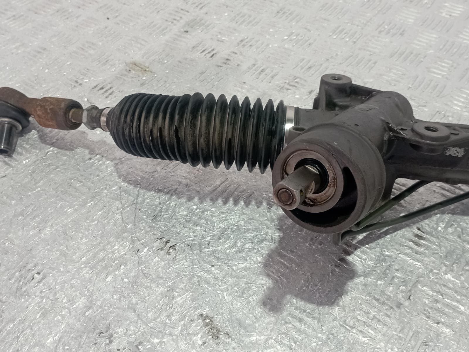 Recambio de CREMALLERA DIRECCION para VOLKSWAGEN PASSAT (321/23/27/31) * AHH referencia OEM IAM 8D1422071M - GRIS 5