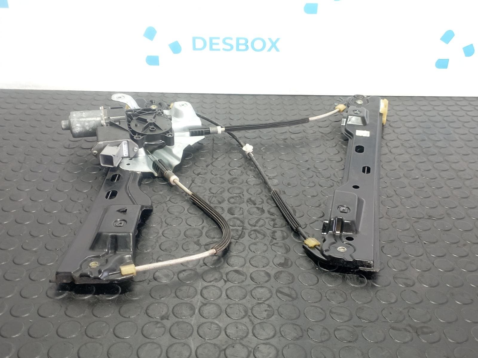 Recambio de ELEVALUNAS DELANTERO DERECHO para OPEL ASTRA J LIM. * D-A17DTR referencia OEM IAM 915363102 - NEGRO