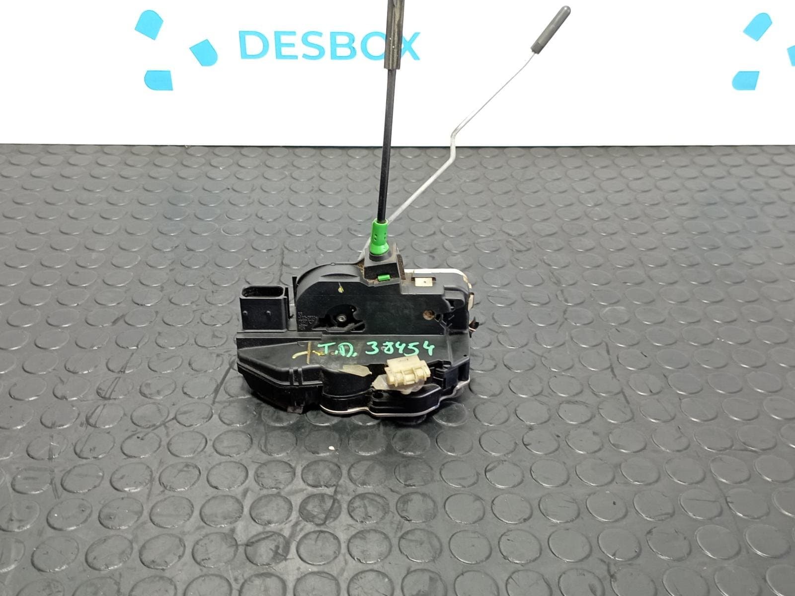 Recambio de CERRADURA PUERTA TRASERA DERECHA para OPEL ASTRA J LIM. * D-A17DTR referencia OEM IAM 13578025  - NEGRO