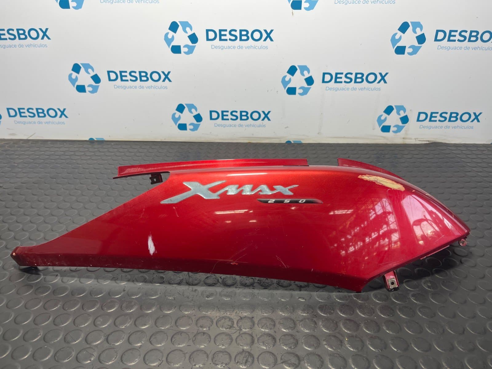 Recambio de MOLDURA para YAMAHA X-MAX 250 250 - ROJO