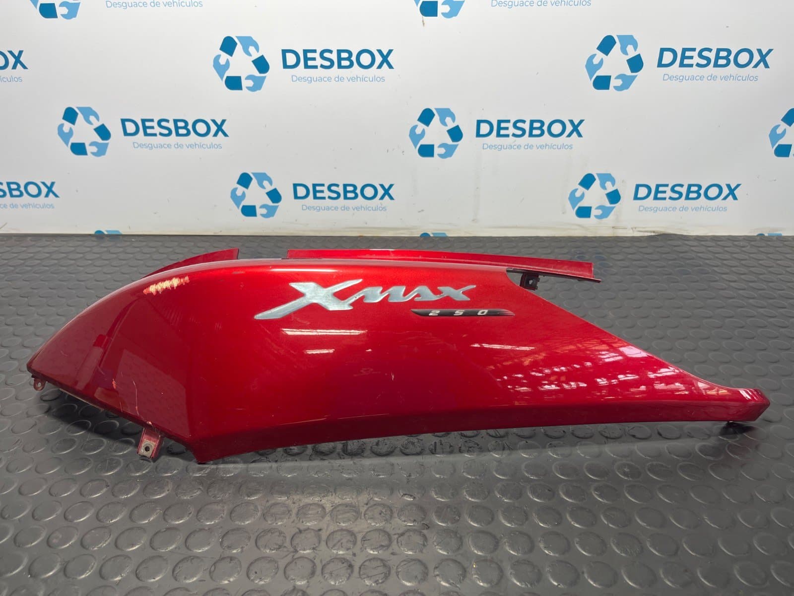 Recambio de MOLDURA para YAMAHA X-MAX 250 250 - ROJO