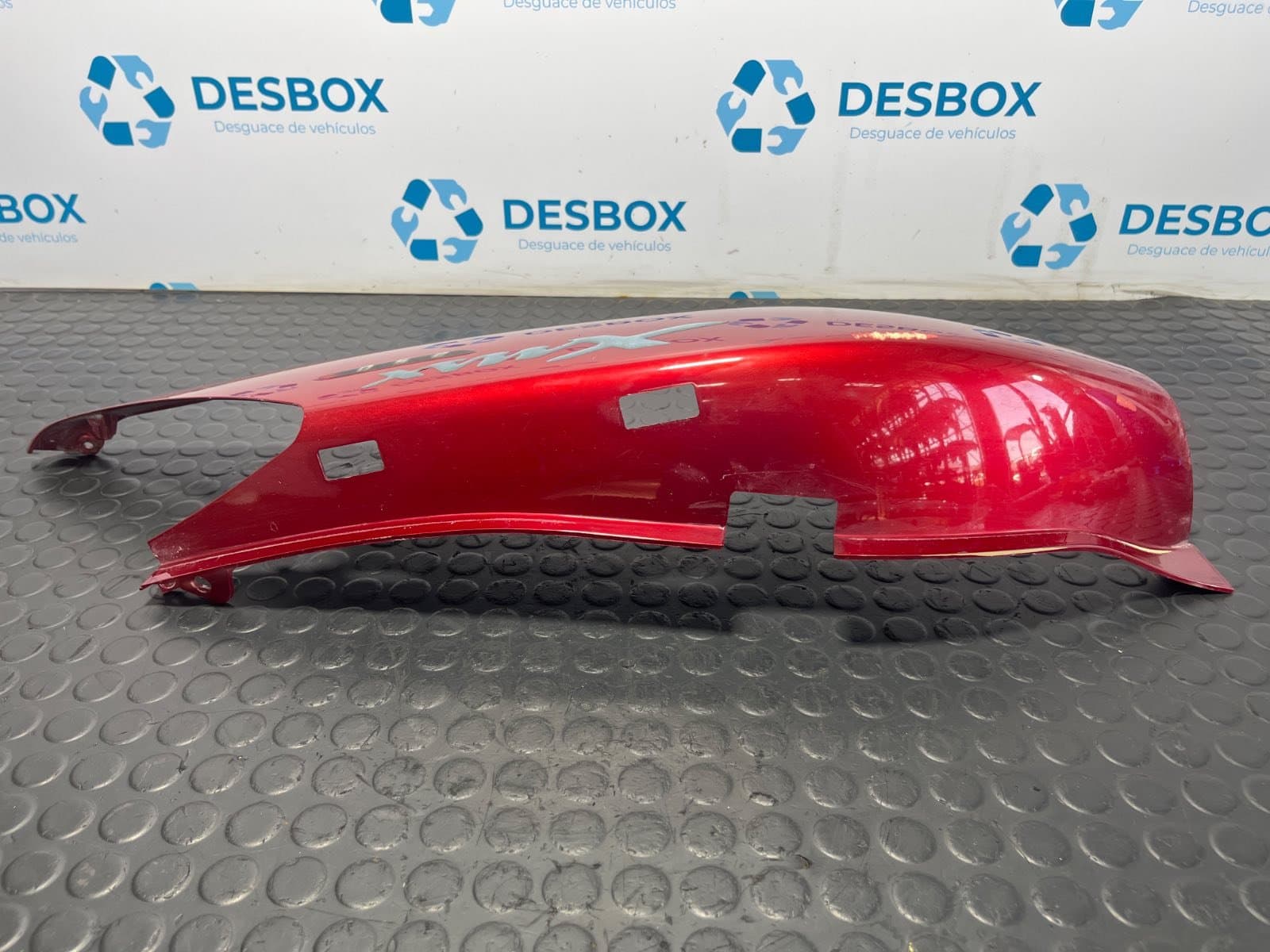 Recambio de MOLDURA para YAMAHA X-MAX 250 250 - ROJO 2