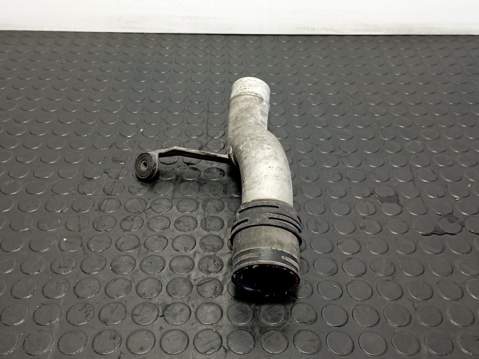 Recambio de TUBO ASPIRACION ADMISION para VOLKSWAGEN TOUAREG (7LA) 5.0 V10 AYH referencia OEM IAM 7L6129654B - NEGRO 3