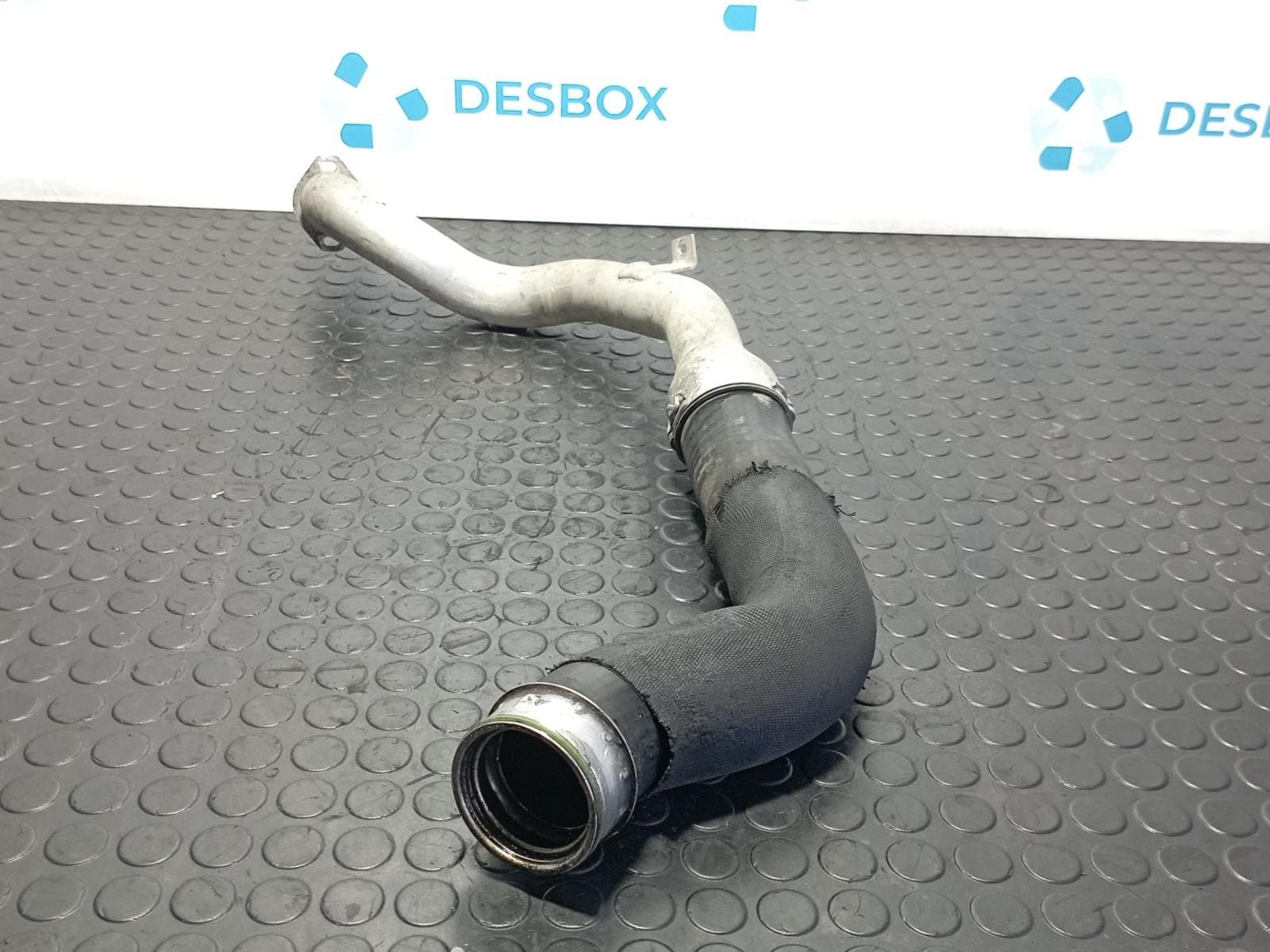 Recambio de TUBO ASPIRACION ADMISION para VOLKSWAGEN TOUAREG (7LA) 5.0 V10 AYH referencia OEM IAM 7L6145942B - NEGRO 2