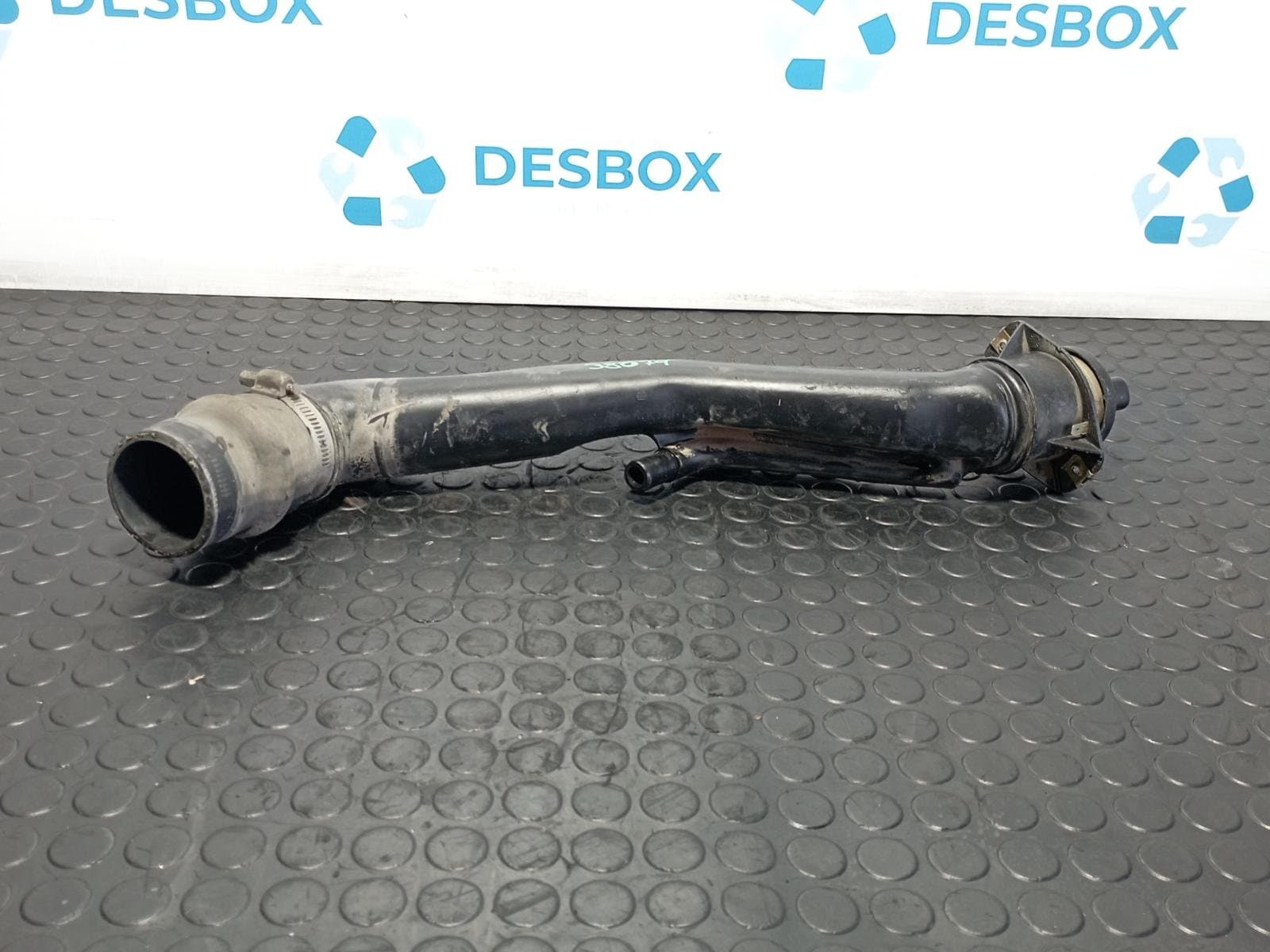 Recambio de TUBO LLENADO COMBUSTIBLE para VOLKSWAGEN LT CAJA CERRADA / COMBI (MOD. 1997) FURGON 2.8 TDI ATA referencia OEM IAM A9014701020KZ - BLANCO 2