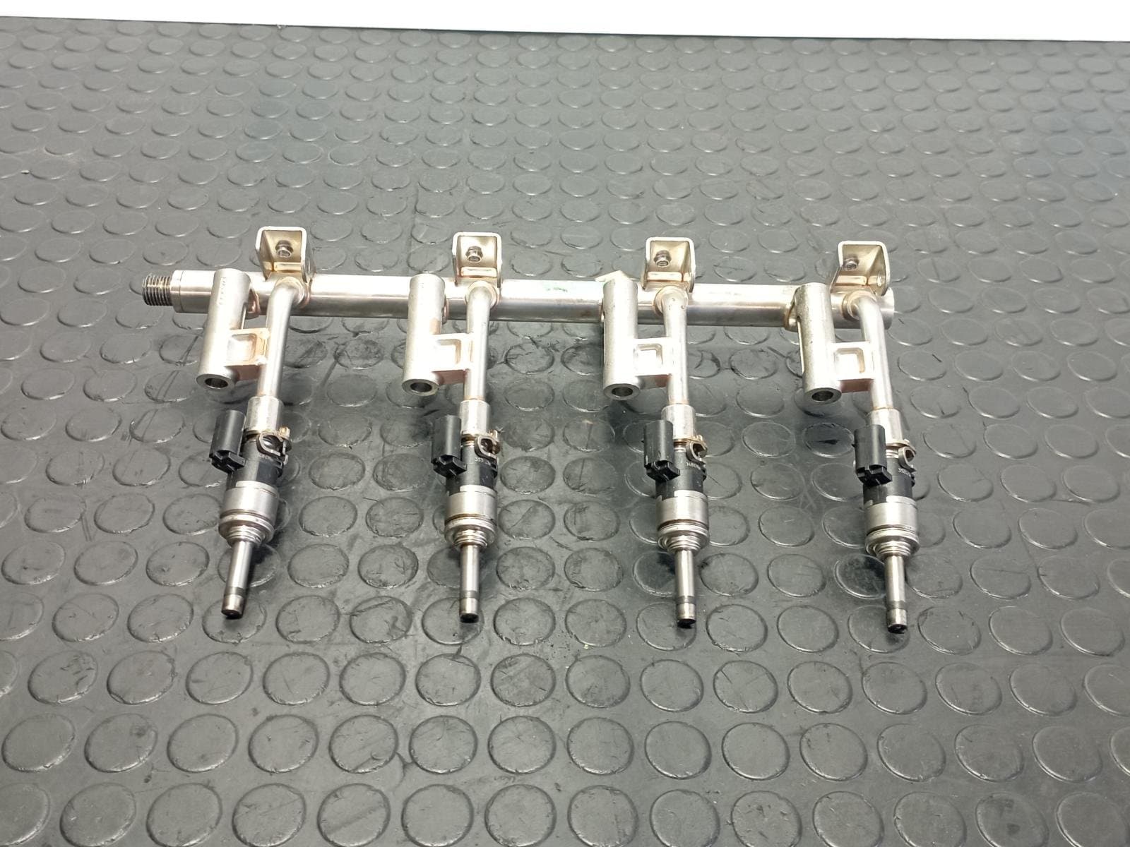 Recambio de RAMPA INYECTORA para FORD KUGA 1.5 ECOSPORT M8MD referencia OEM IAM DS7G9D280DC - AZUL 2