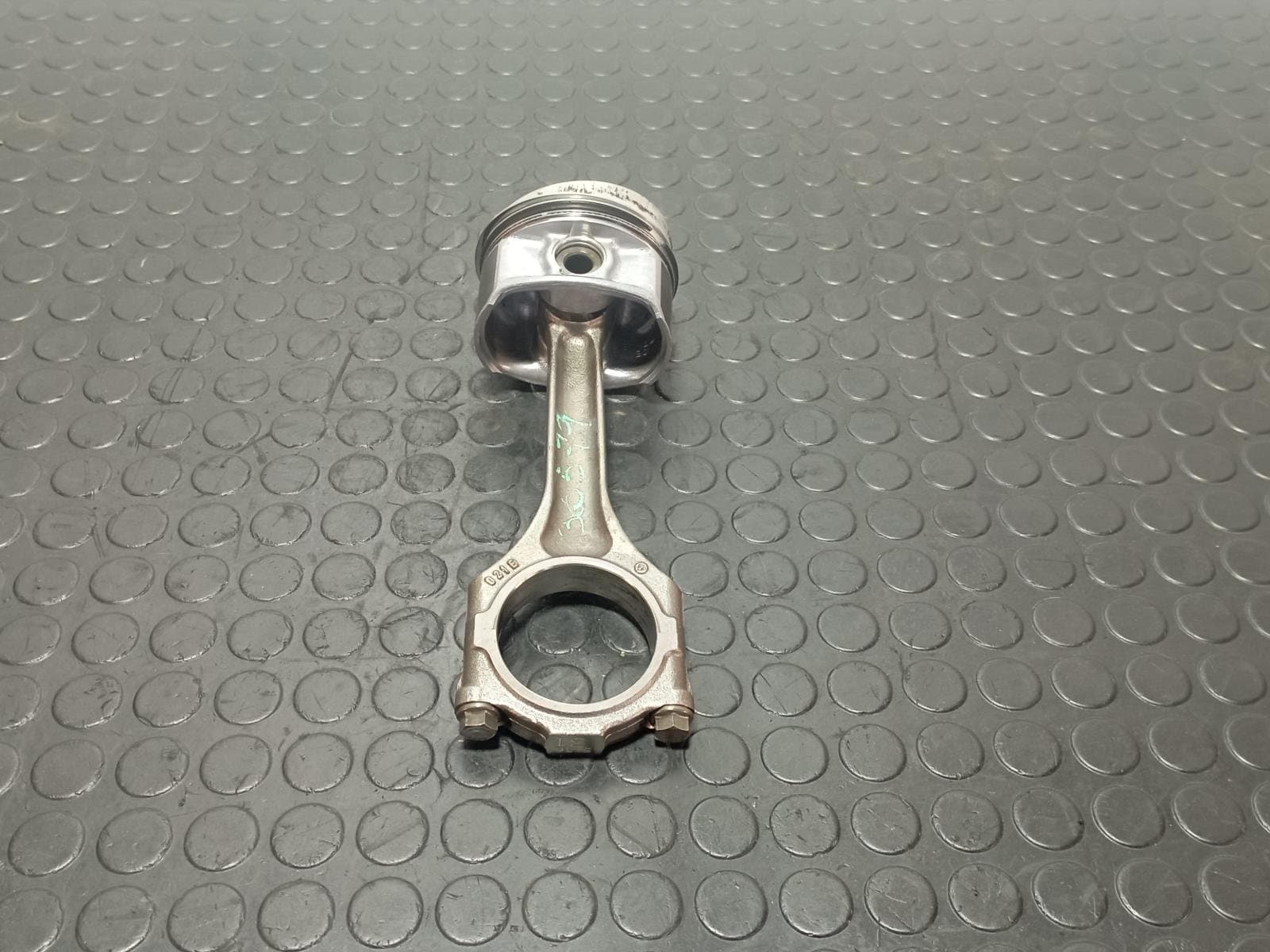 Recambio de PISTON para PORSCHE CAYENNE (TYP 9PA) Básico BFD referencia OEM IAM R041 - BLANCO 3