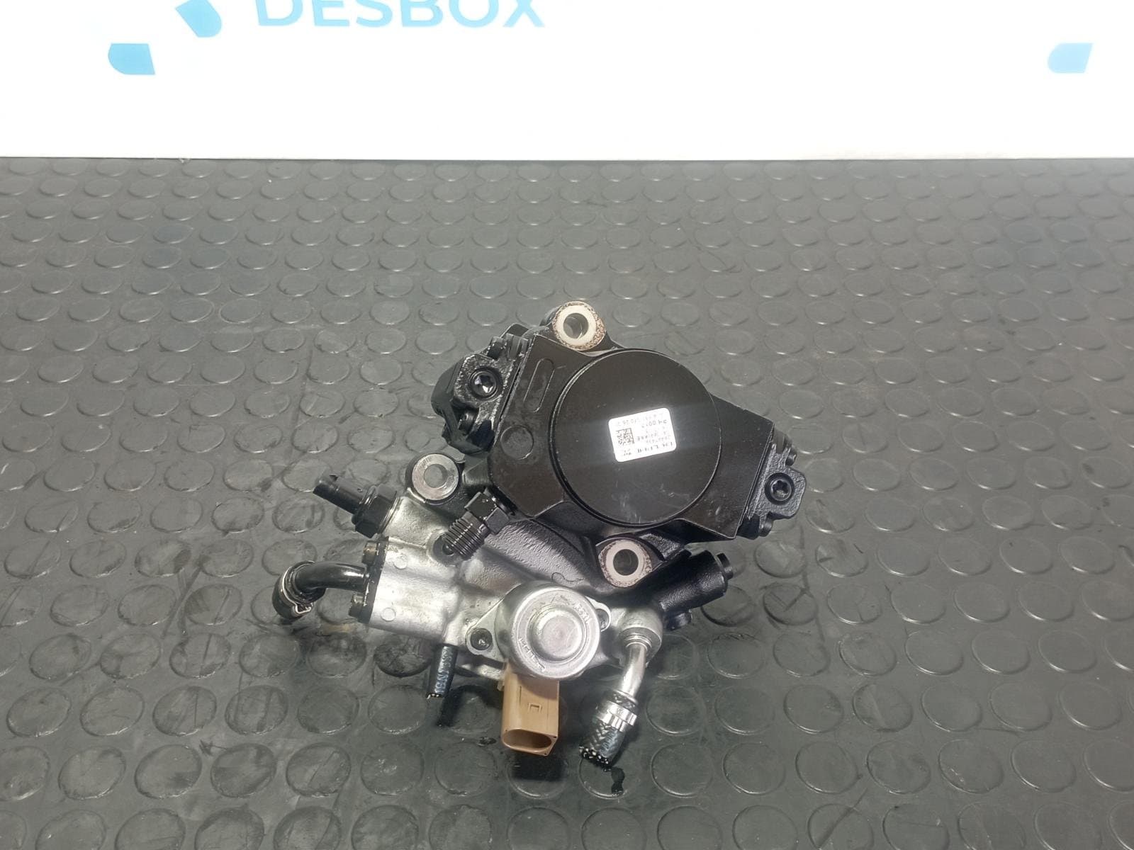 Recambio de BOMBA INYECCION para MERCEDES-BENZ CLASE A (W176) 2.2 651930 referencia OEM IAM A6510702601 - BLANCO 3
