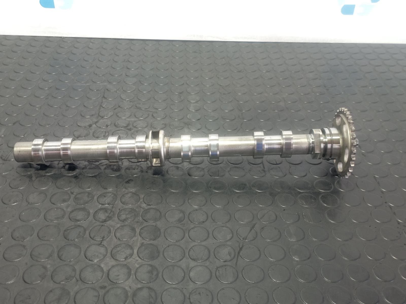Recambio de ARBOL DE LEVAS para MERCEDES-BENZ CLASE A (W176) 2.2 651930 referencia OEM IAM A6510501301 - BLANCO
