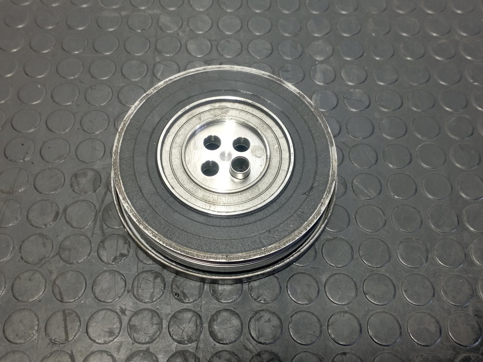 Recambio de POLEA CIGUEÑAL para MERCEDES-BENZ CLASE A (W176) 2.2 651930 referencia OEM IAM A6510353112 - BLANCO 4