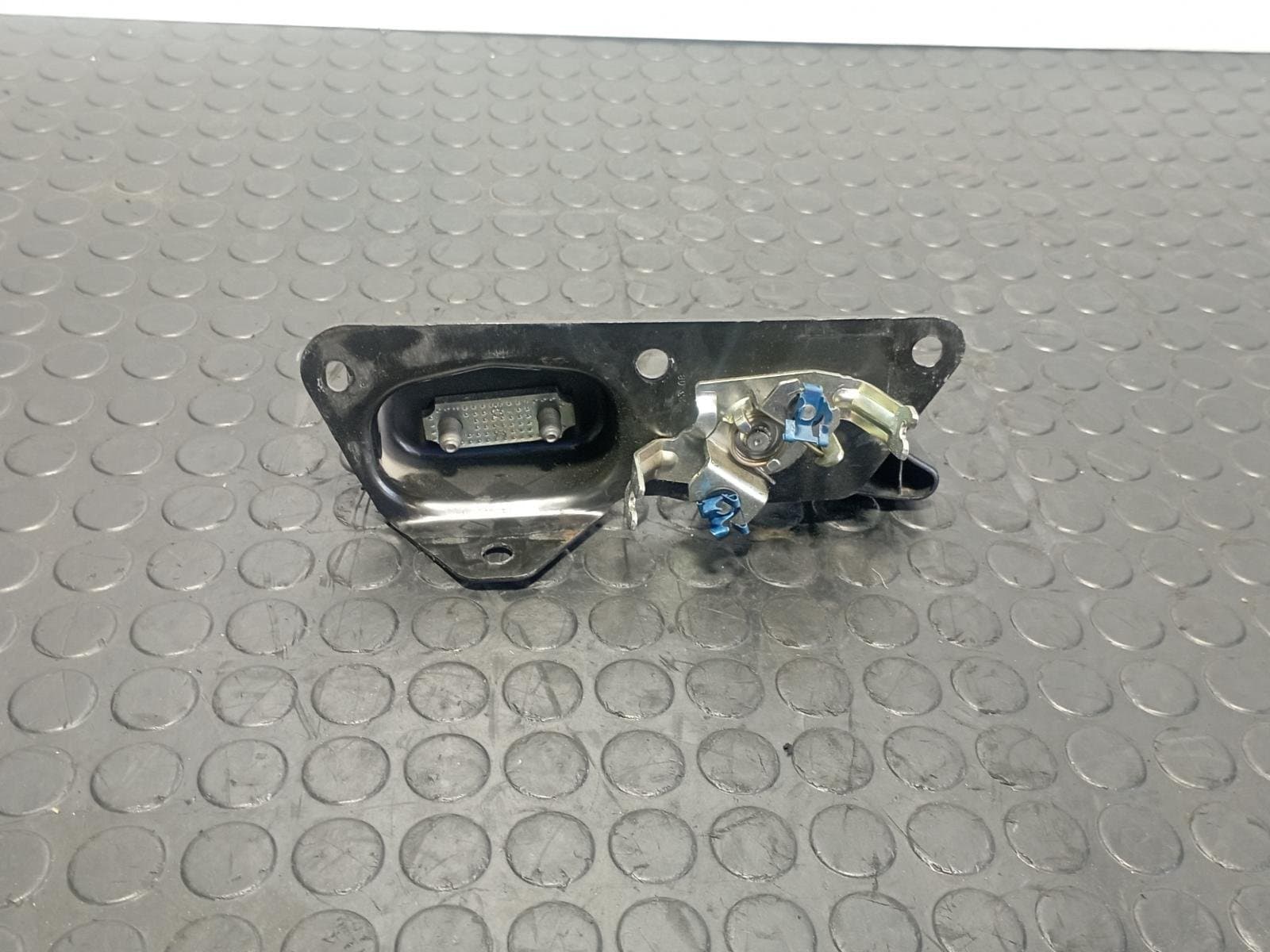 Recambio de MANETA INTERIOR TRASERA DERECHA para CITROEN BERLINGO STATION WAGON 1.6 HDI 9HX referencia OEM IAM 8719C9 | 8719C9 - GRIS 2
