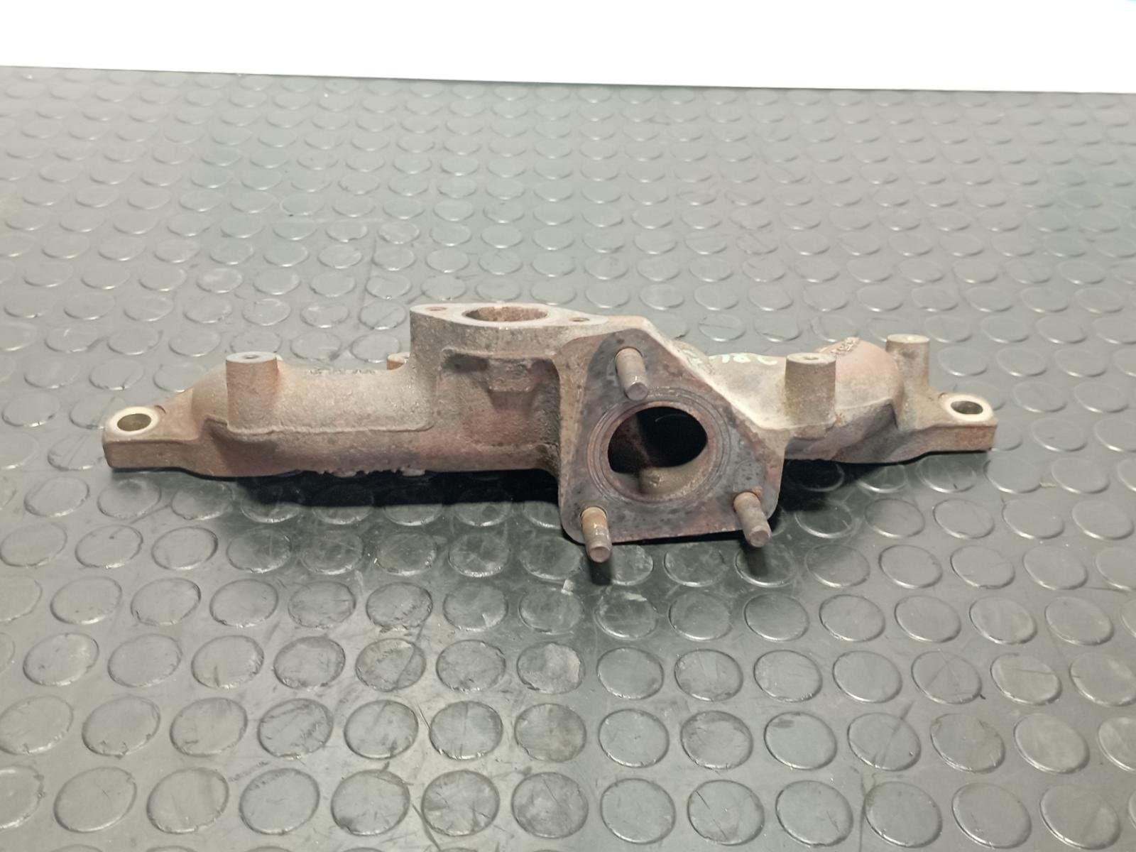 Recambio de COLECTOR ESCAPE para OPEL ASTRA J LIM. * D-A17DTR referencia OEM IAM 8980538800 - NEGRO 2