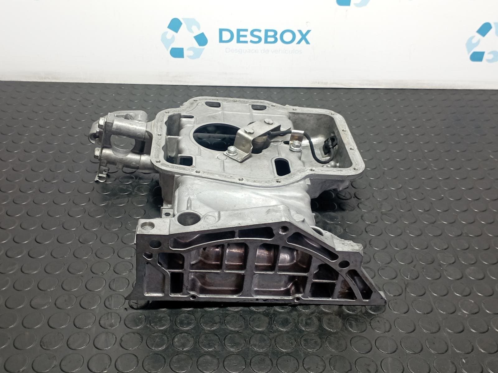 Recambio de SOBRECARTER para OPEL ASTRA J LIM. * D-A17DTR referencia OEM IAM 98109894  - NEGRO