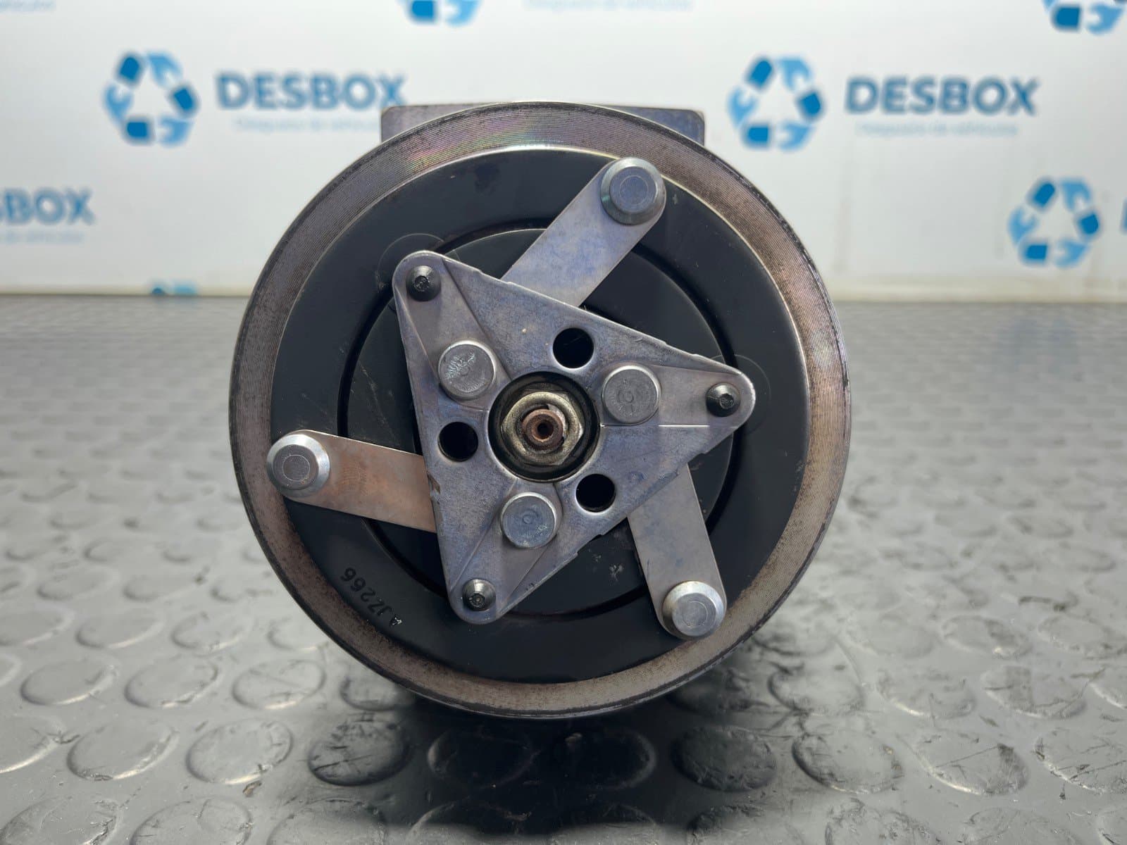 Recambio de COMPRESOR AIRE ACONDICIONADO para PEUGEOT 2008 I 5FS(EP6C) referencia OEM IAM 9678656080 - BLANCO 2