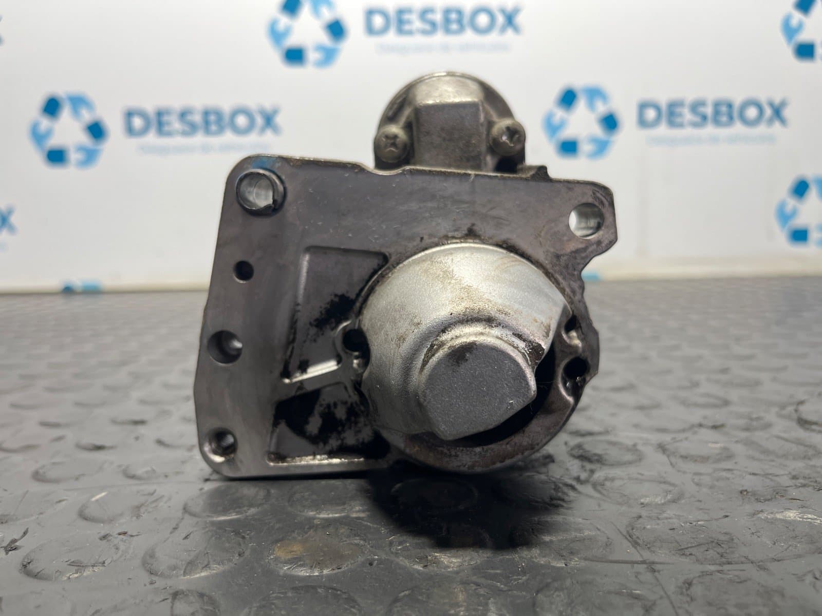 Recambio de MOTOR ARRANQUE para PEUGEOT 2008 I 5FS(EP6C) referencia OEM IAM V764559480 - BLANCO