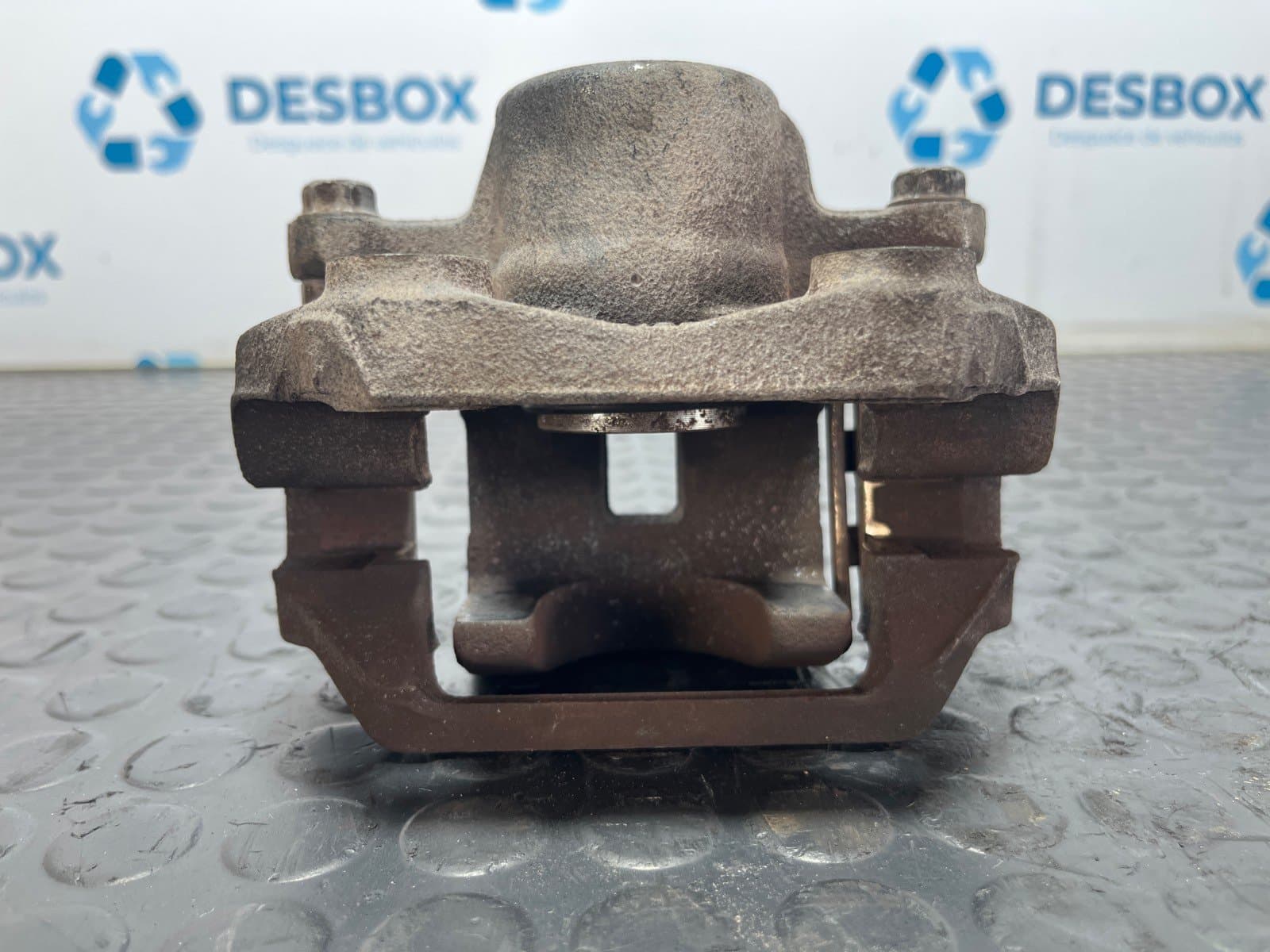 Recambio de PINZA DE FRENO TRASERA DERECHA para SSANGYONG KYRON 2.0 DI D20DT referencia OEM IAM BC141059 - GRIS 4