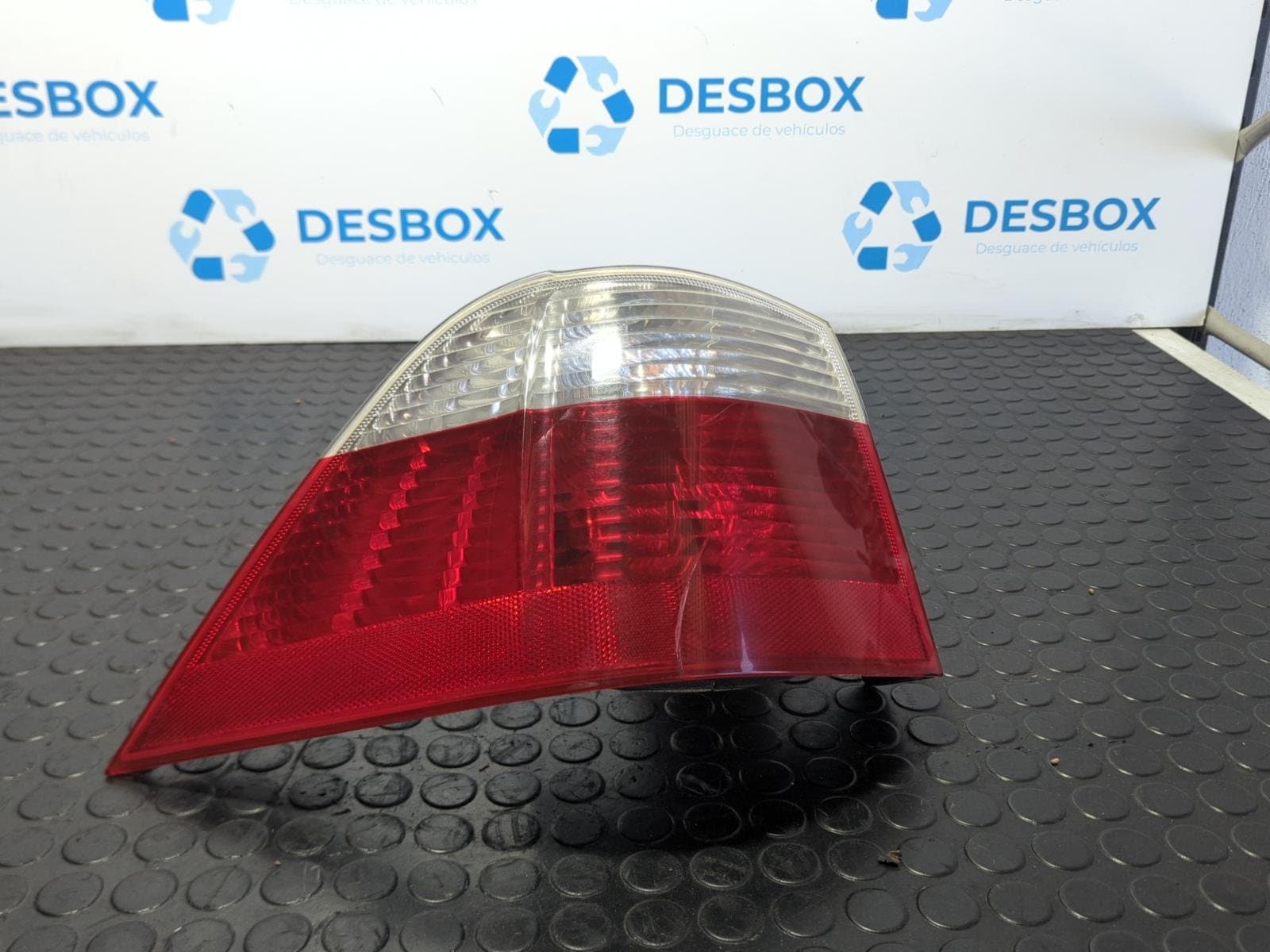 Recambio de PILOTO TRASERO IZQUIERDO para BMW SERIE 5 TOURING (E61) 530 D M57D 306D2 - AZUL