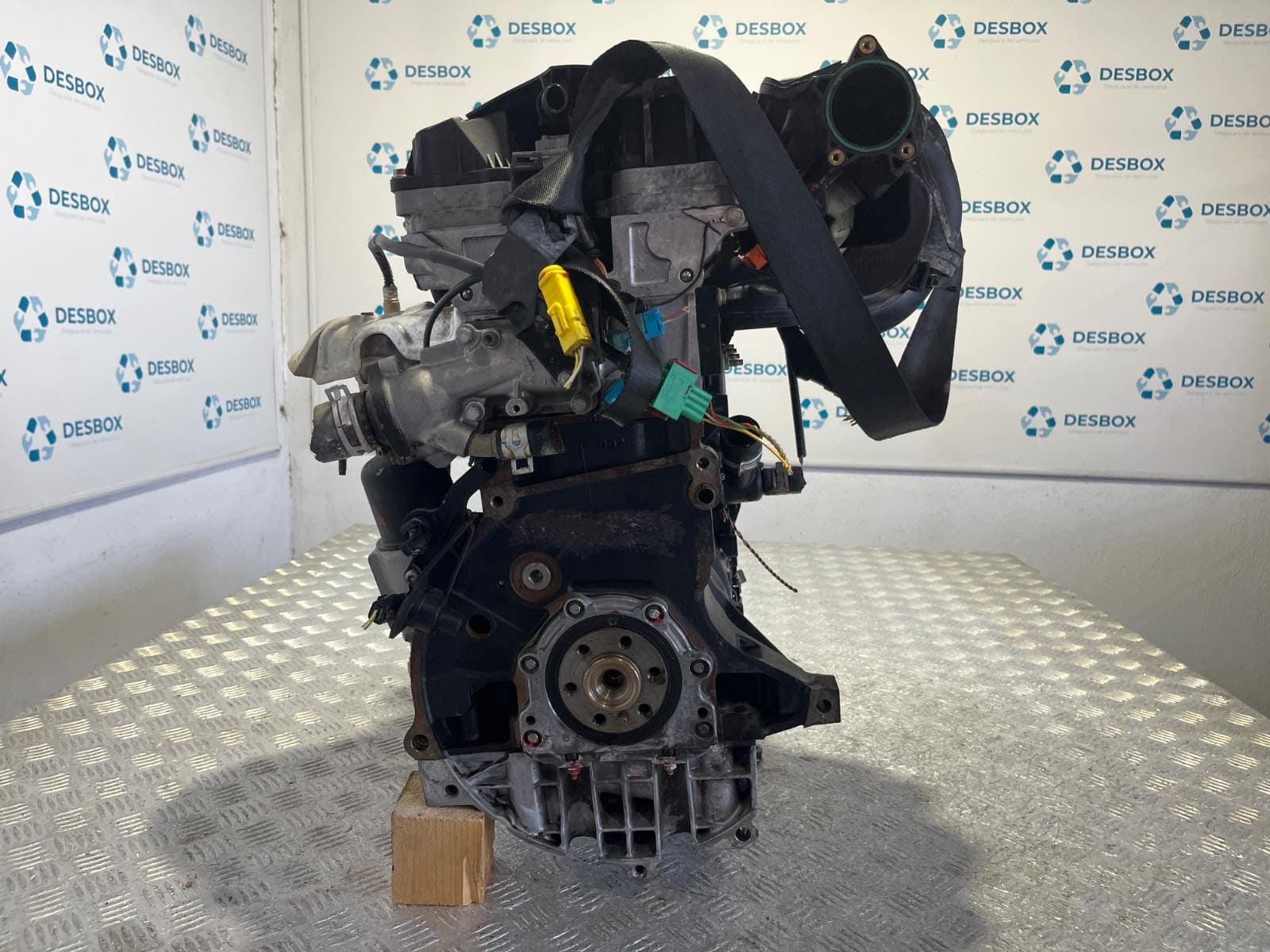 Recambio de MOTOR para PEUGEOT 206 CC 1.6 NFU referencia OEM IAM NFU - GRIS 4