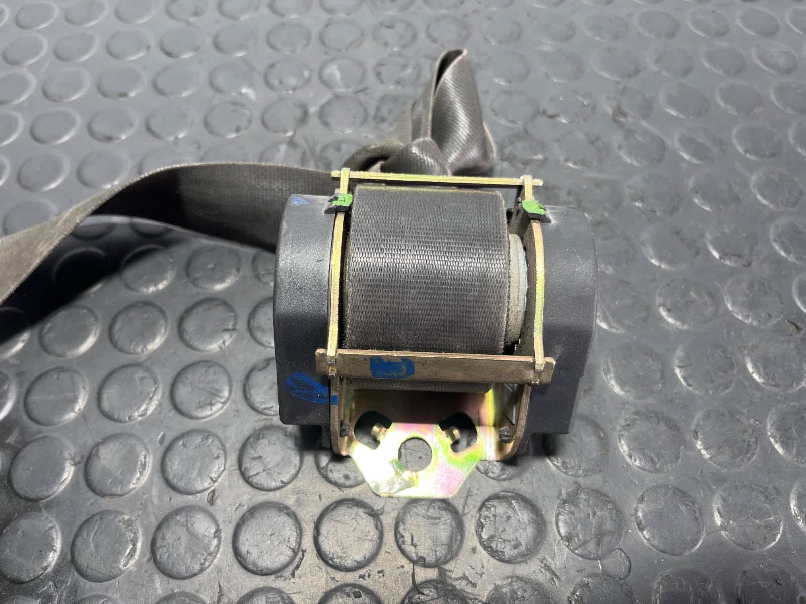 Recambio de CINTURON DELANTERO IZQUIERDO para PEUGEOT PARTNER (S2) 9HX 9HX referencia OEM IAM 048080 - BLANCO 4