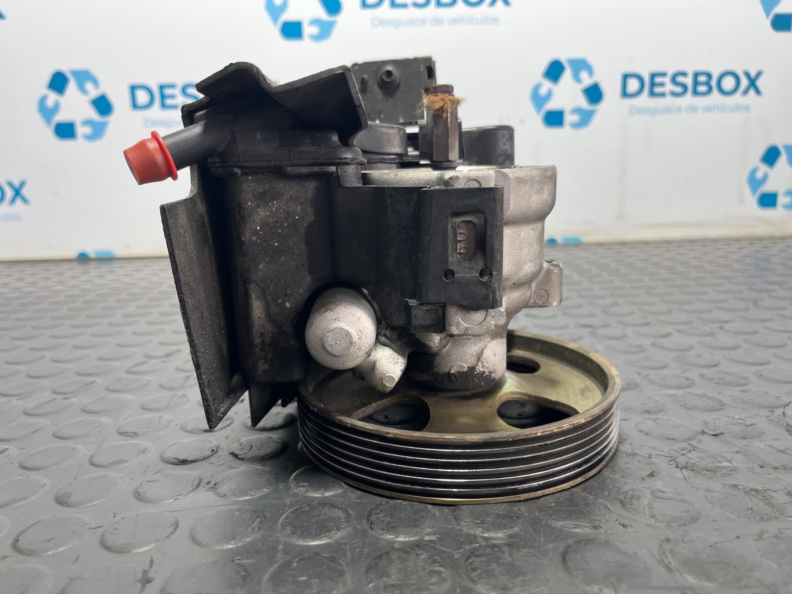 Recambio de BOMBA DIRECCION para PEUGEOT 206 CC 1.6 NFU referencia OEM IAM 9636868880 - GRIS 3
