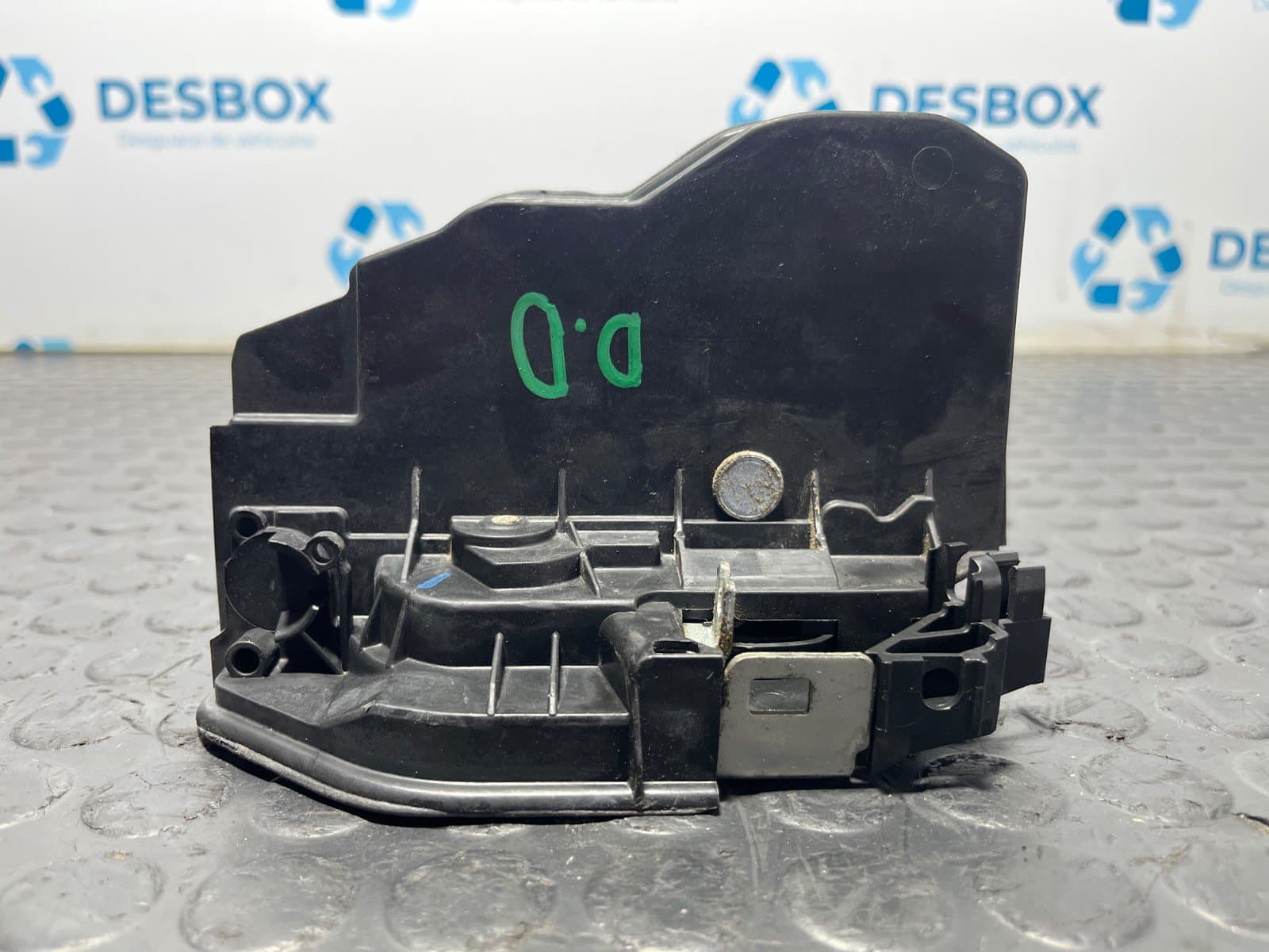 Recambio de CERRADURA PUERTA DELANTERA DERECHA para BMW SERIE 5 TOURING (E61) 530 D M57D 306D2 referencia OEM IAM 7167068 - AZUL