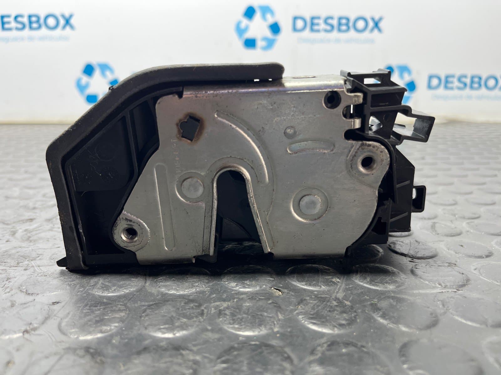 Recambio de CERRADURA PUERTA TRASERA DERECHA para BMW SERIE 5 TOURING (E61) 530 D M57D 306D2 referencia OEM IAM 7167070 - AZUL 2