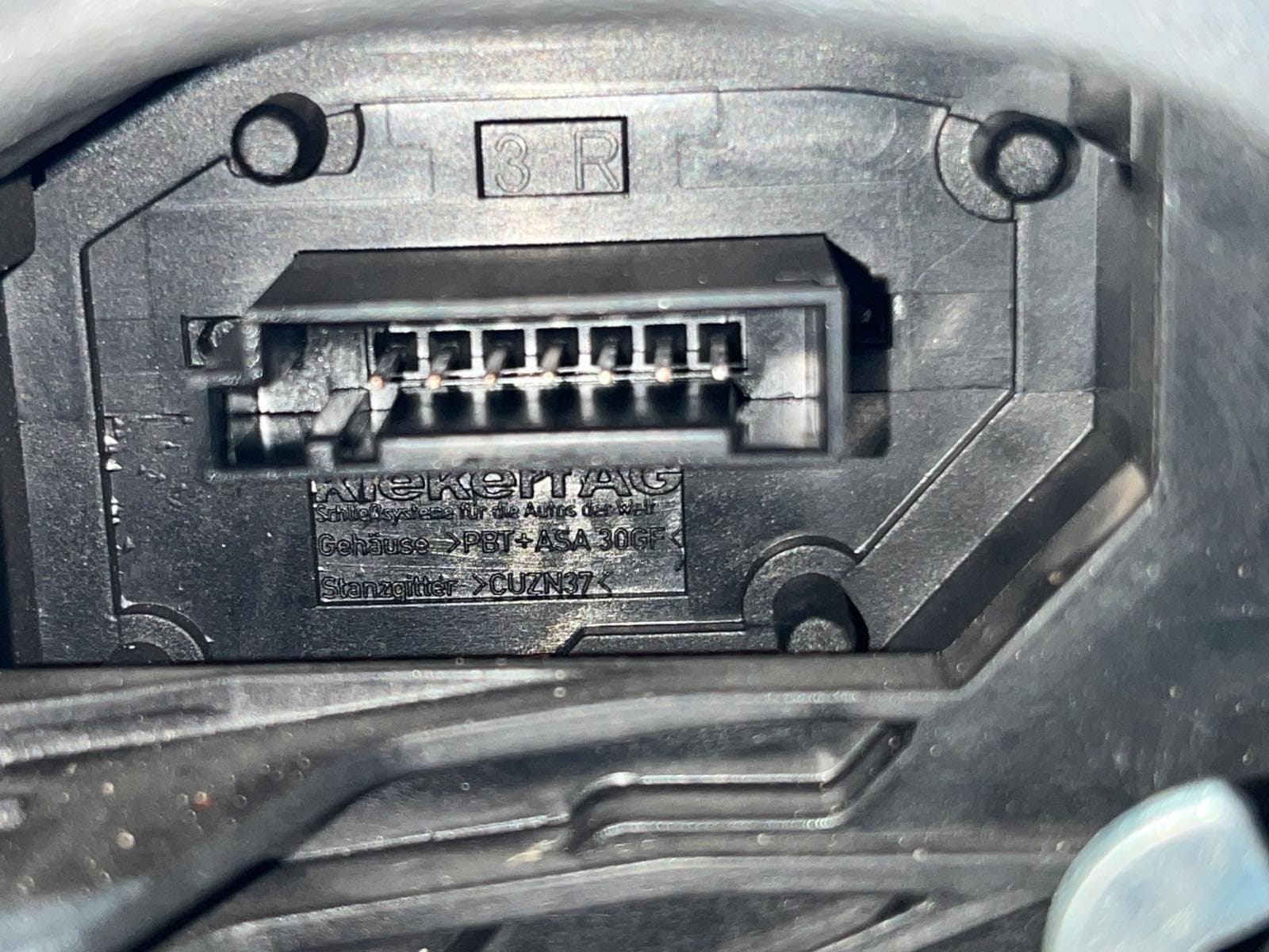 Recambio de CERRADURA PUERTA TRASERA DERECHA para BMW SERIE 5 TOURING (E61) 530 D M57D 306D2 referencia OEM IAM 7167070 - AZUL 4