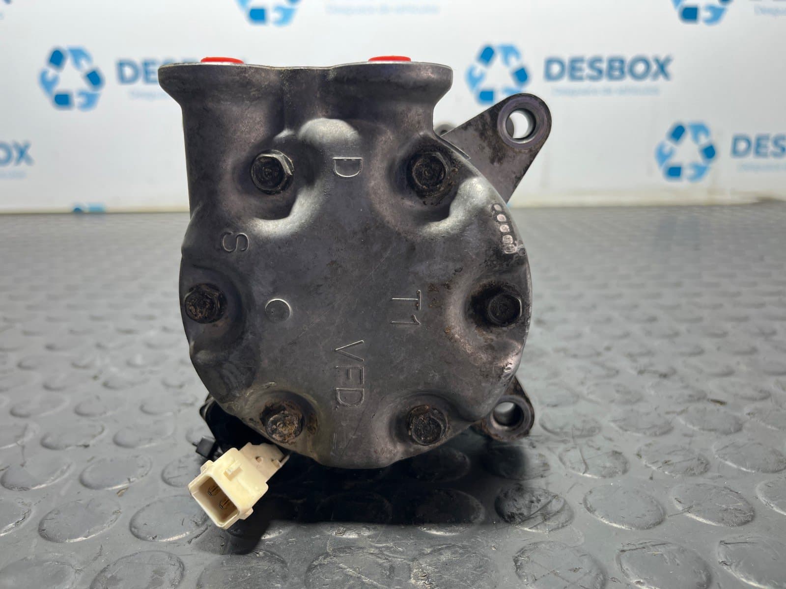 Recambio de COMPRESOR AIRE ACONDICIONADO para PEUGEOT 206 CC 1.6 NFU referencia OEM IAM 1412F - GRIS 2