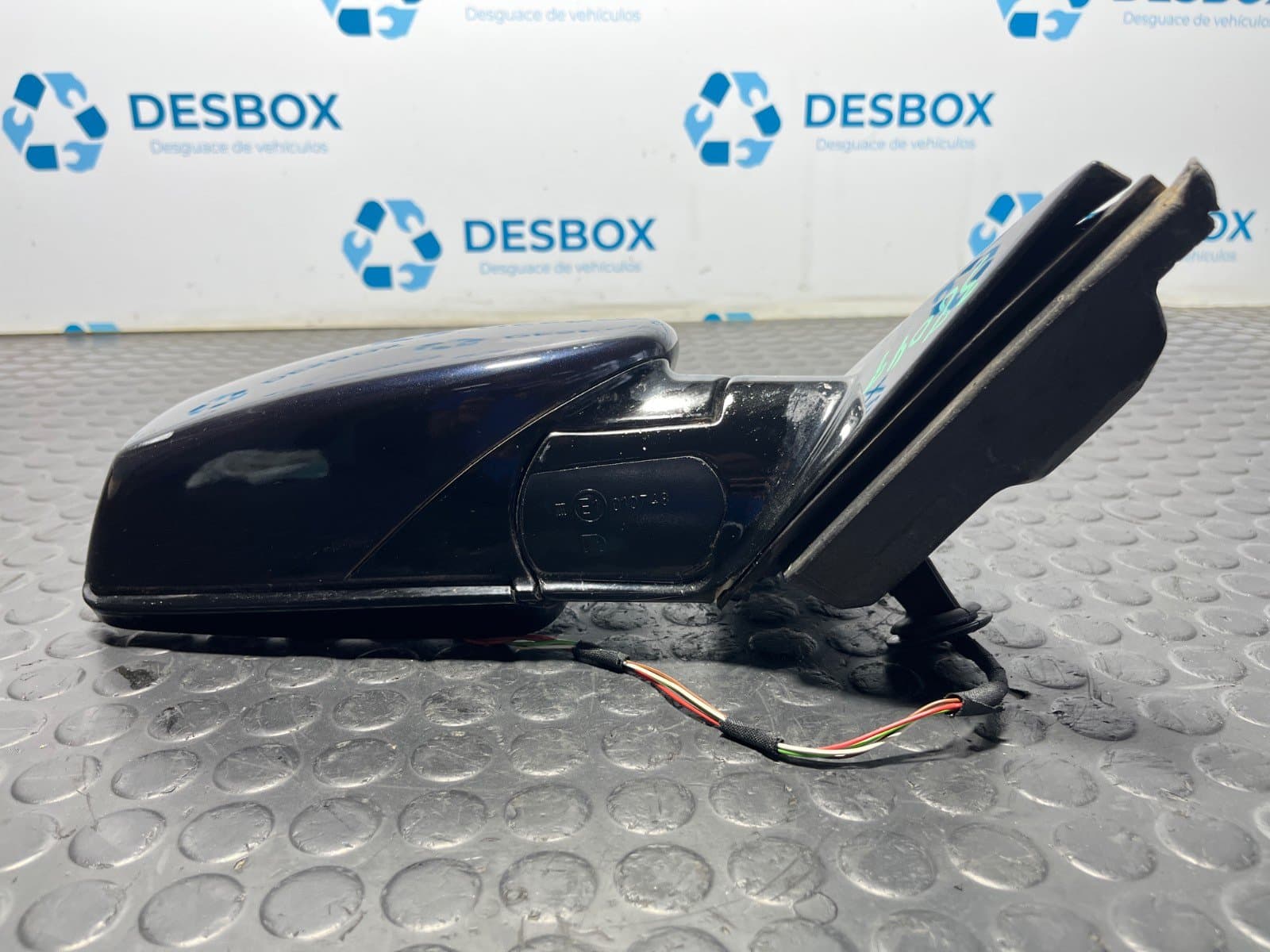 Recambio de RETROVISOR DERECHO para BMW SERIE 5 TOURING (E61) 530 D M57D 306D2 referencia OEM IAM 010748 - AZUL 4