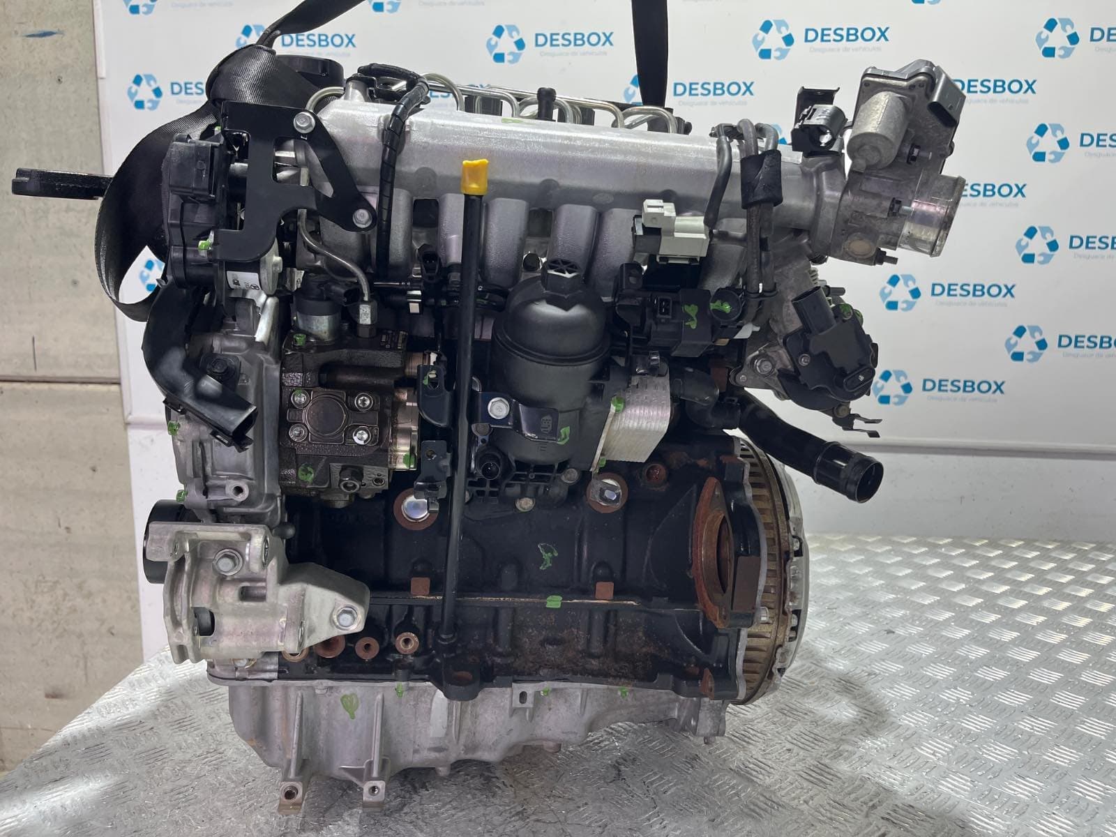 Recambio de MOTOR para KIA CARENS  1.6 CRDI D4FB referencia OEM IAM D4FB - NEGRO 2